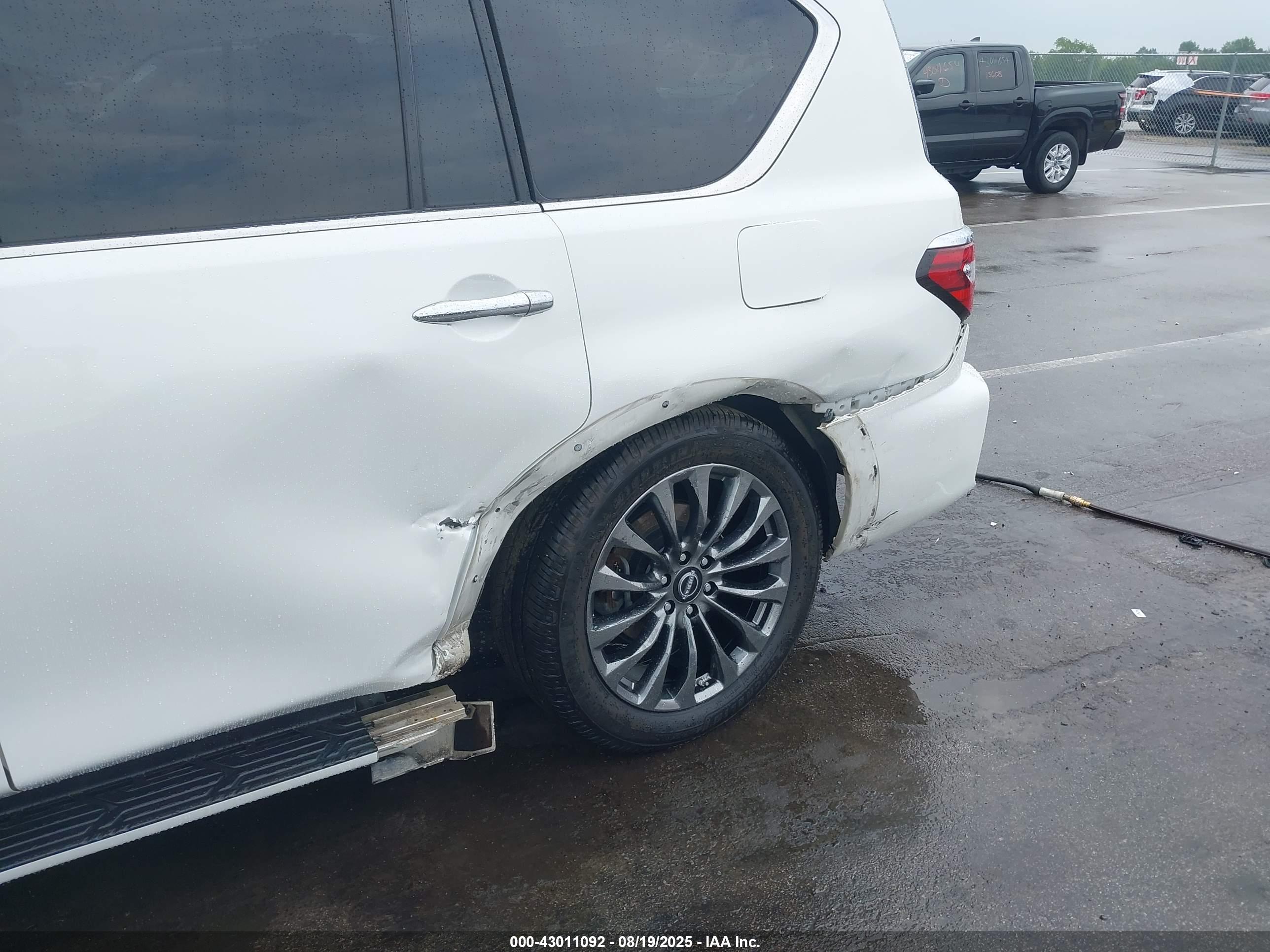 NISSAN ARMADA image 6