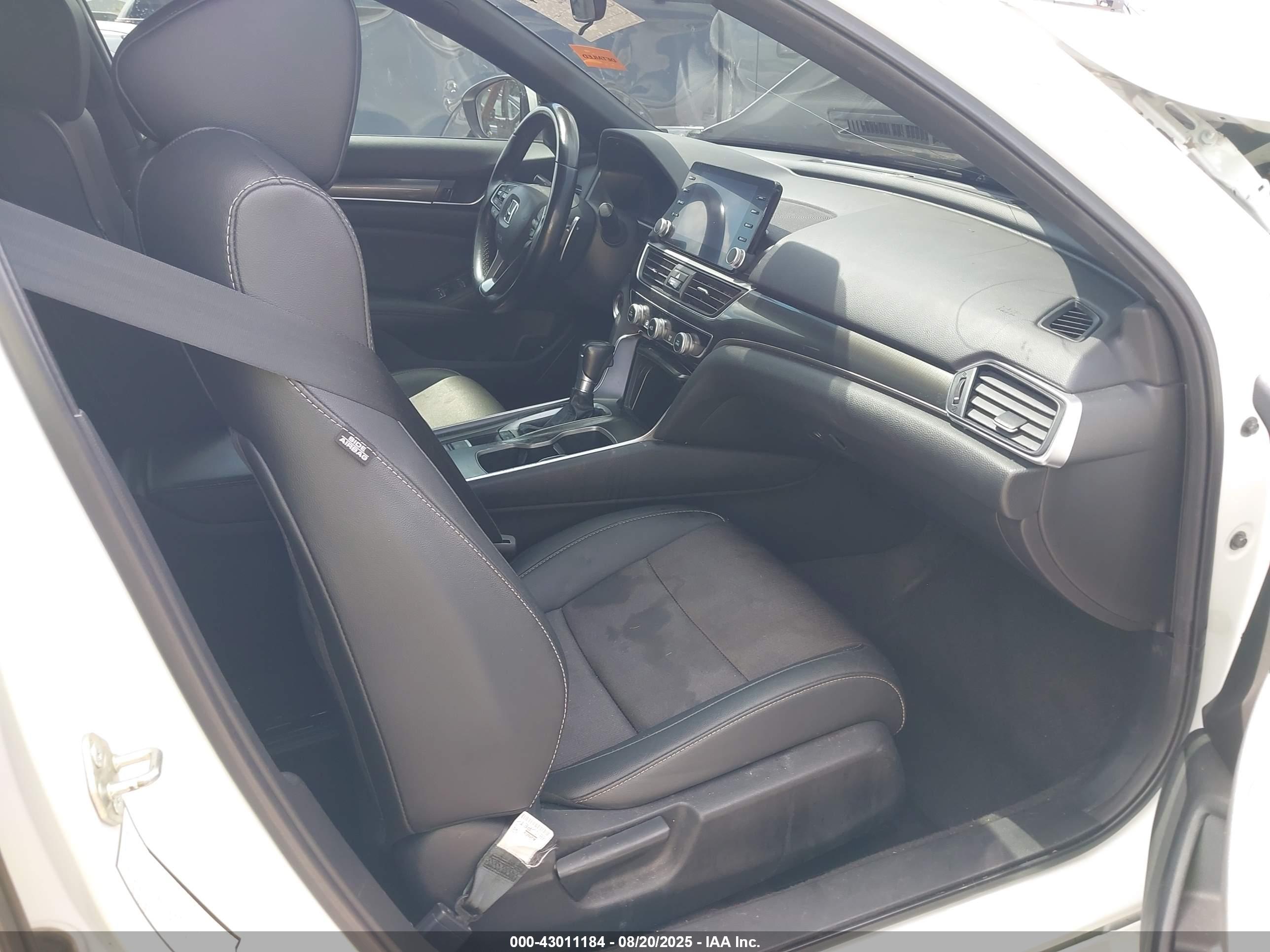 HONDA ACCORD image 5