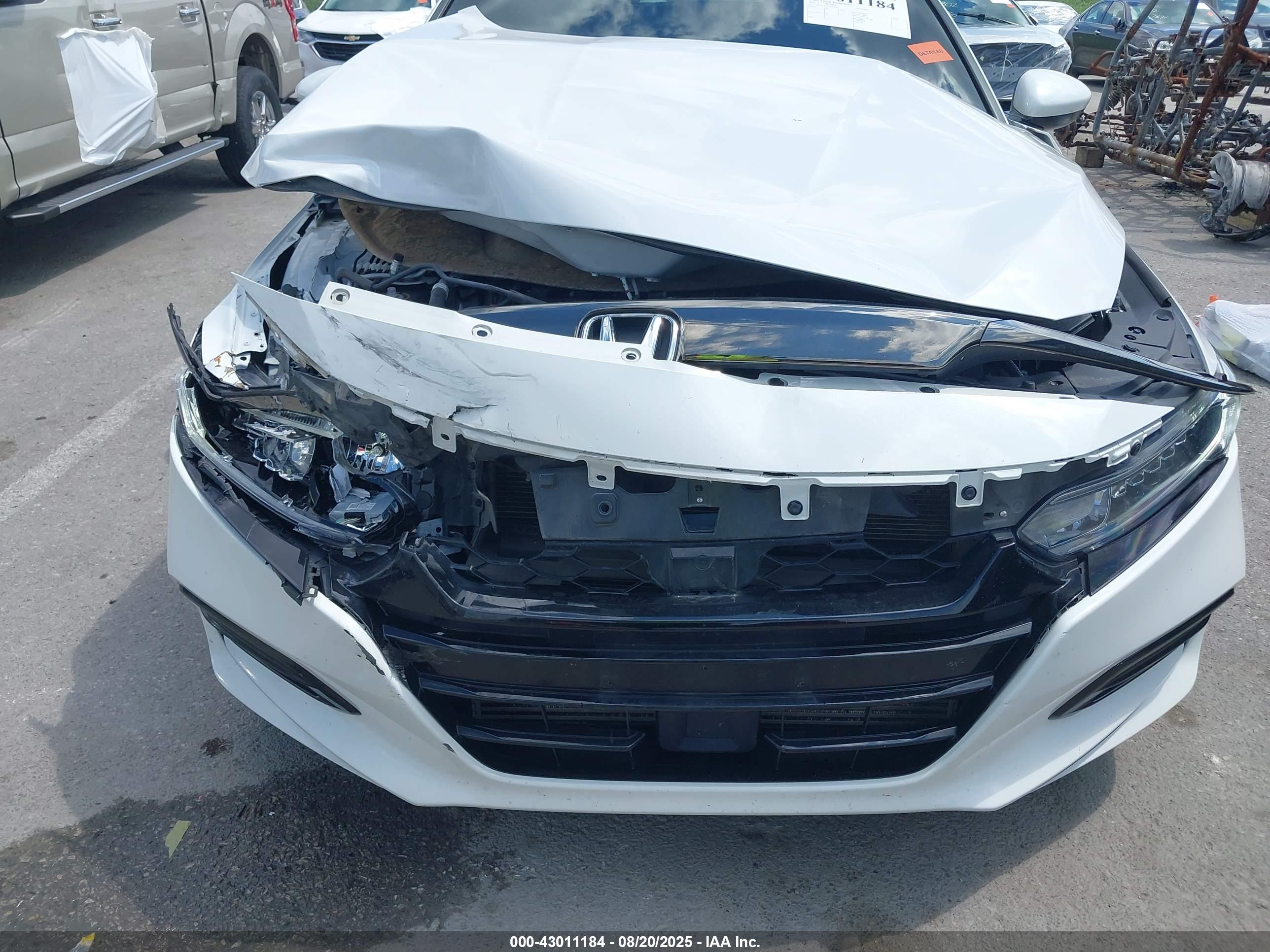 HONDA ACCORD image 6