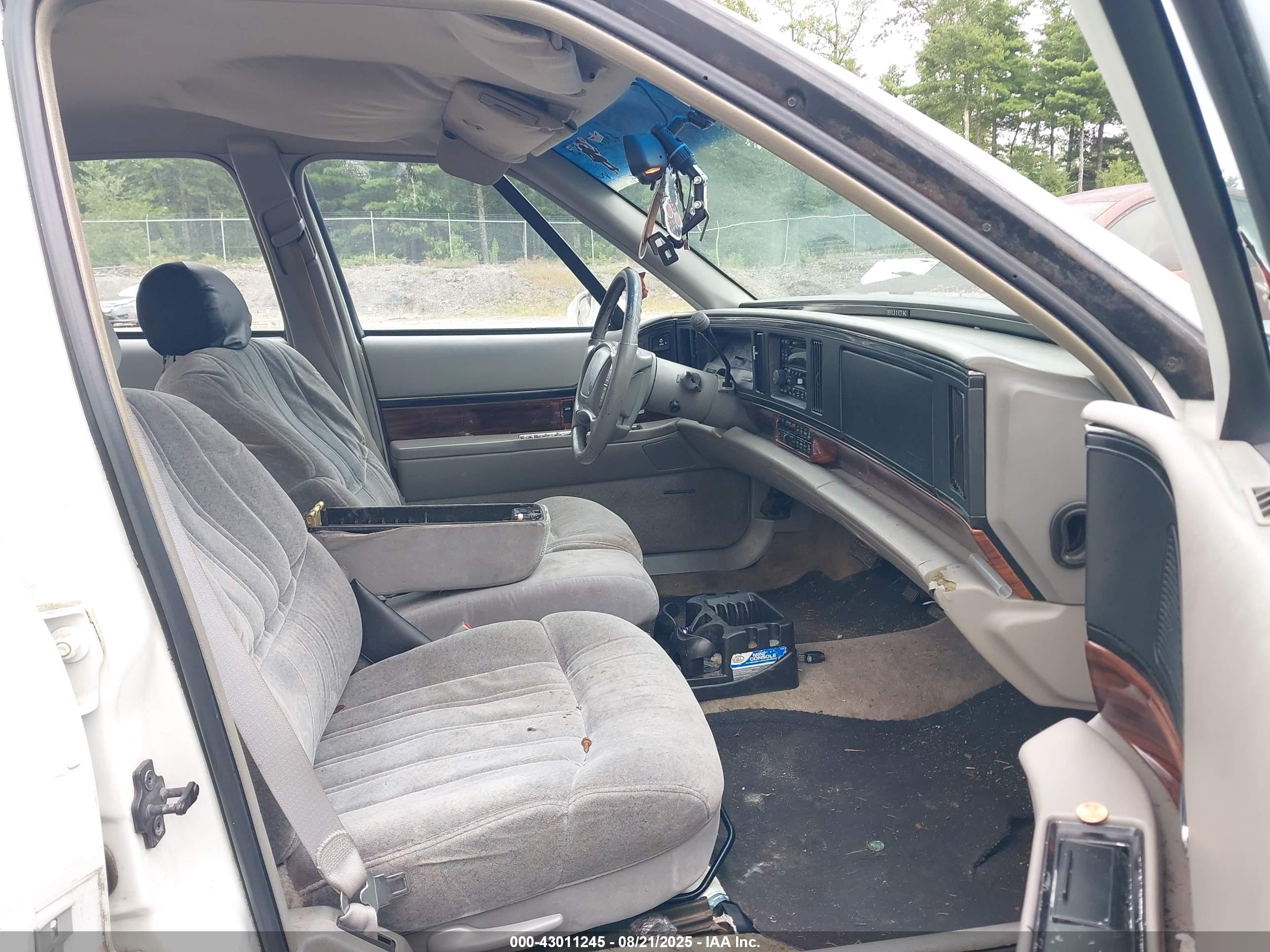 BUICK LESABRE image 5