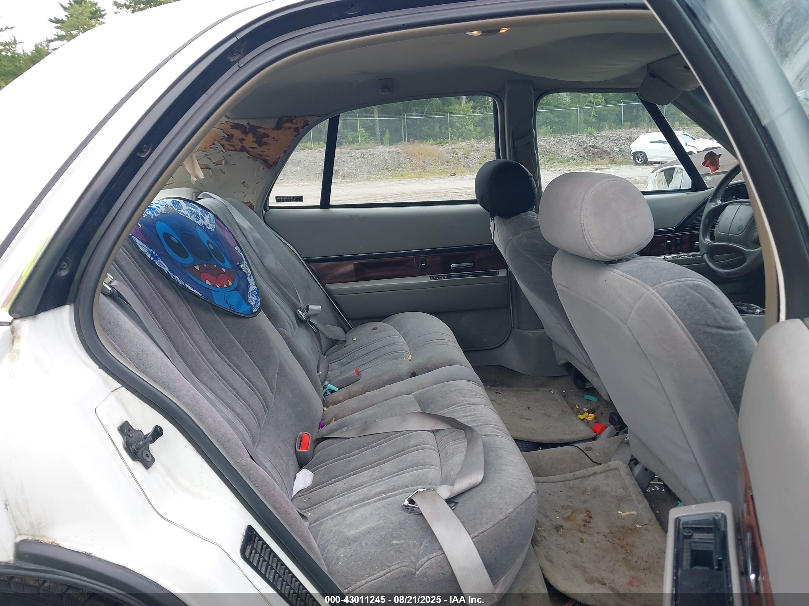 BUICK LESABRE image 8