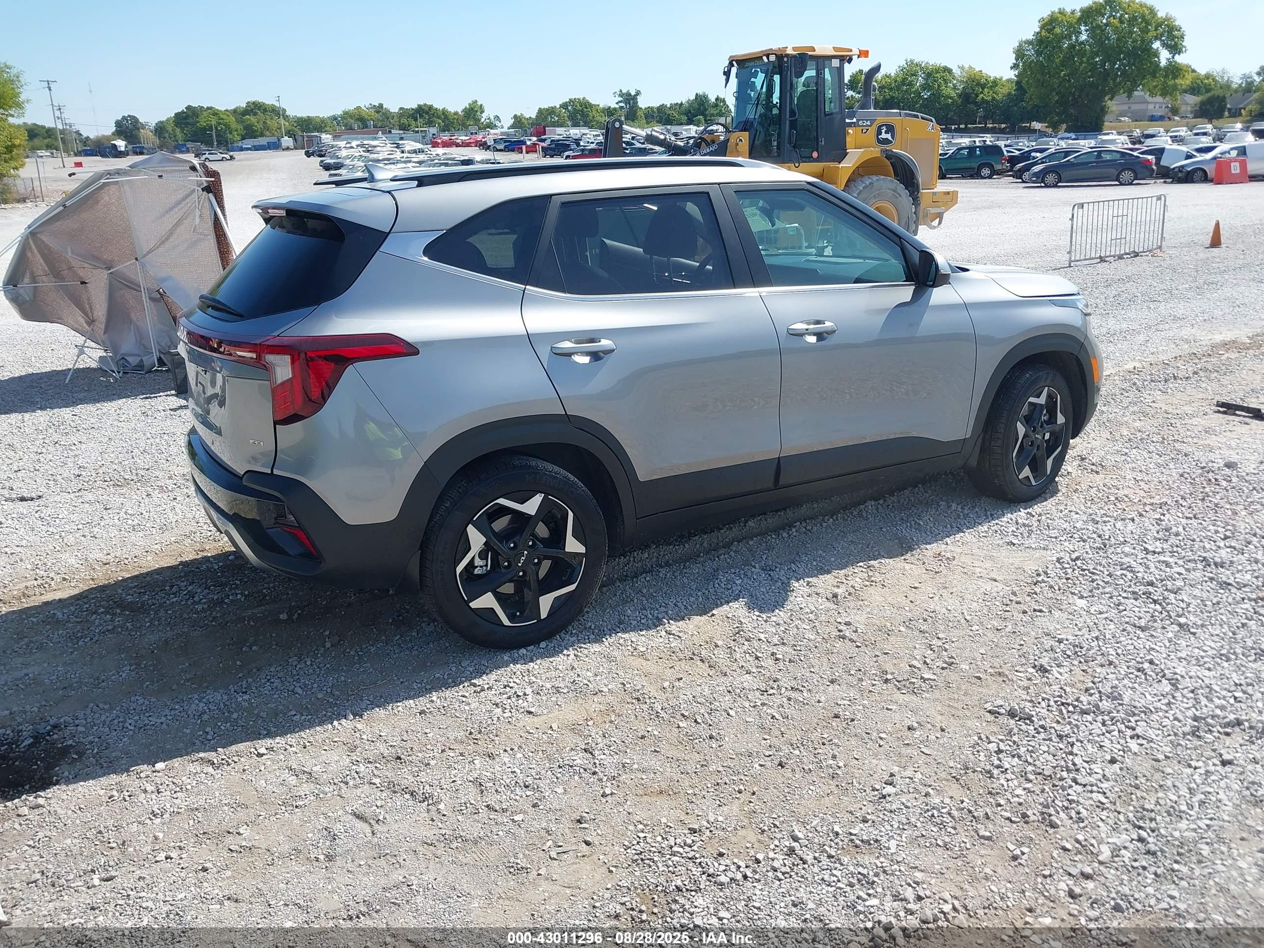 KIA SELTOS image 4
