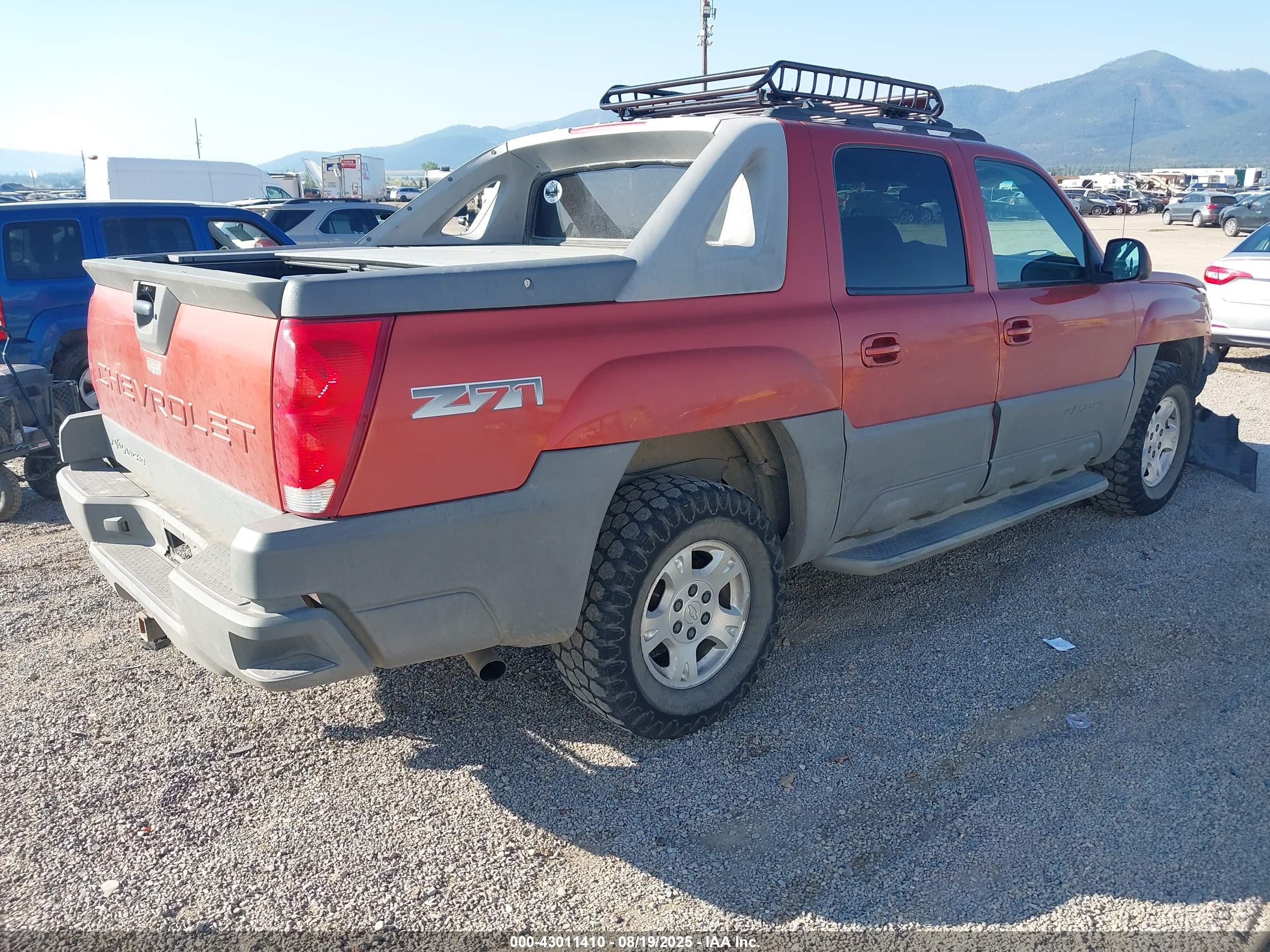 CHEVROLET AVALANCHE image 4