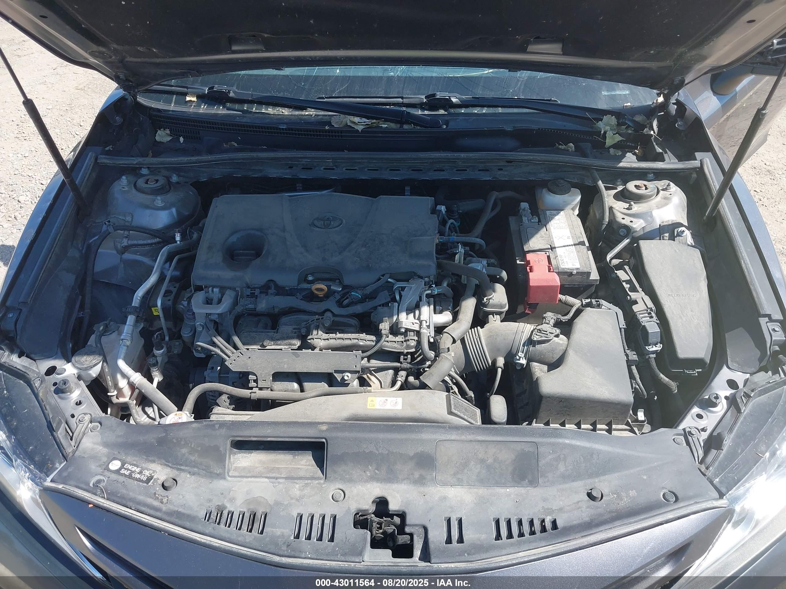 TOYOTA CAMRY image 10