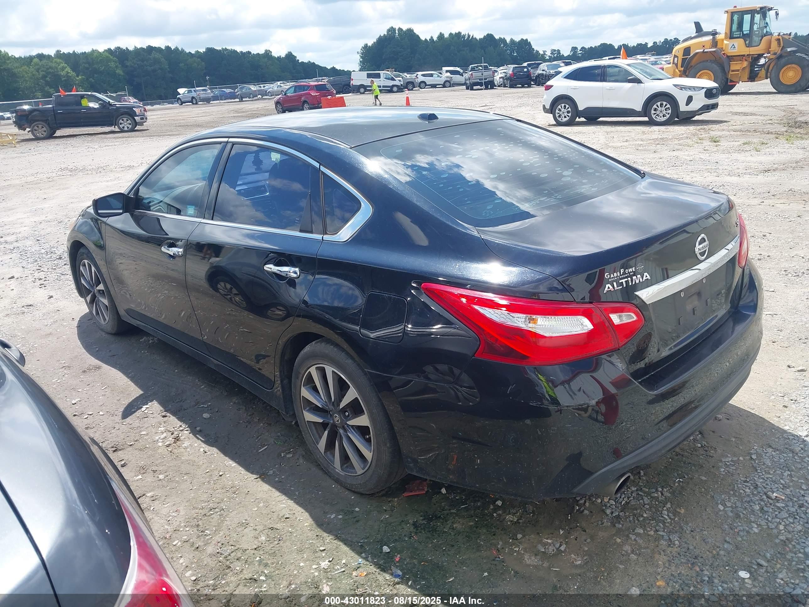 NISSAN ALTIMA image 3