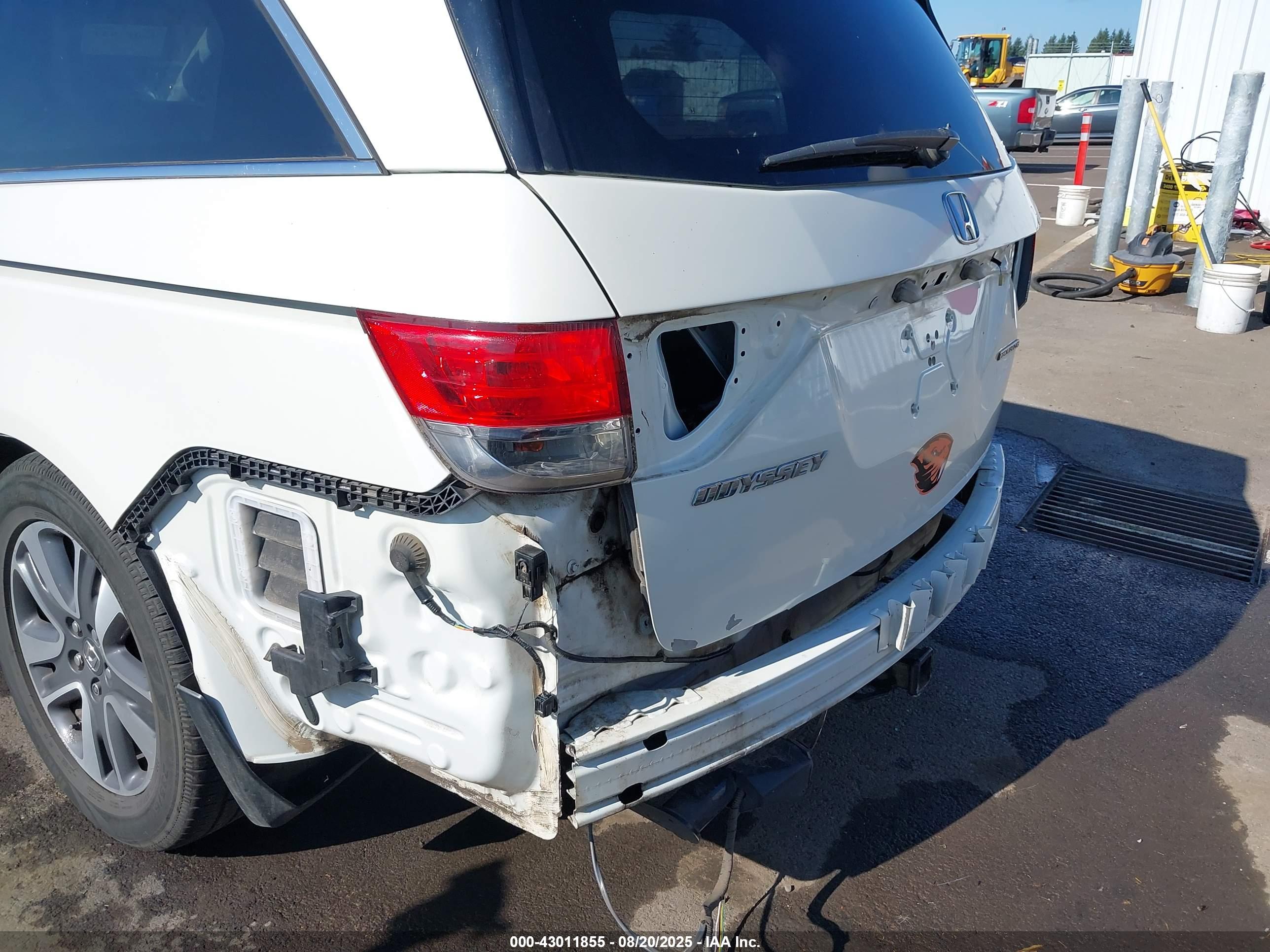 HONDA ODYSSEY image 6