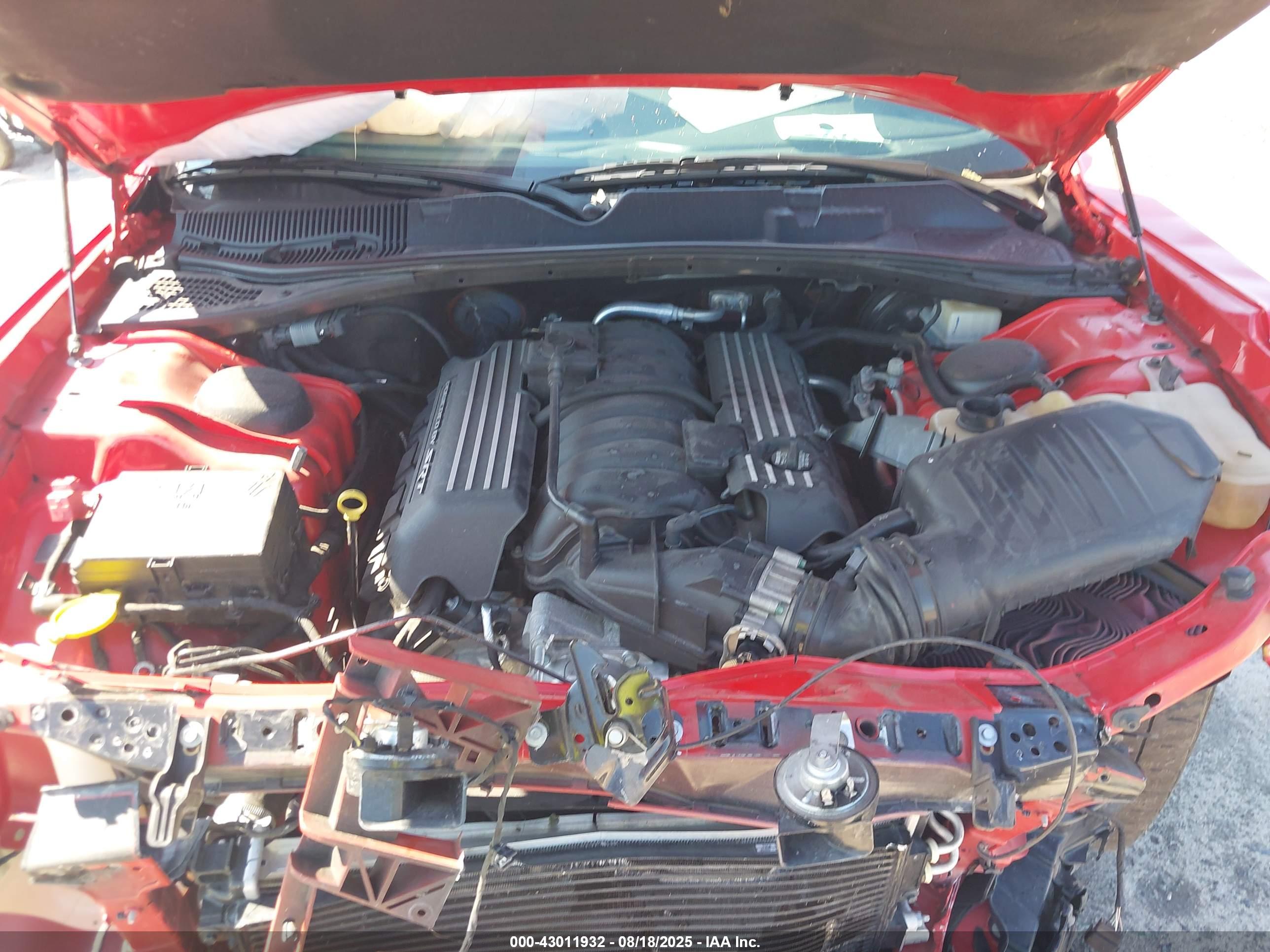 DODGE CHALLENGER image 10