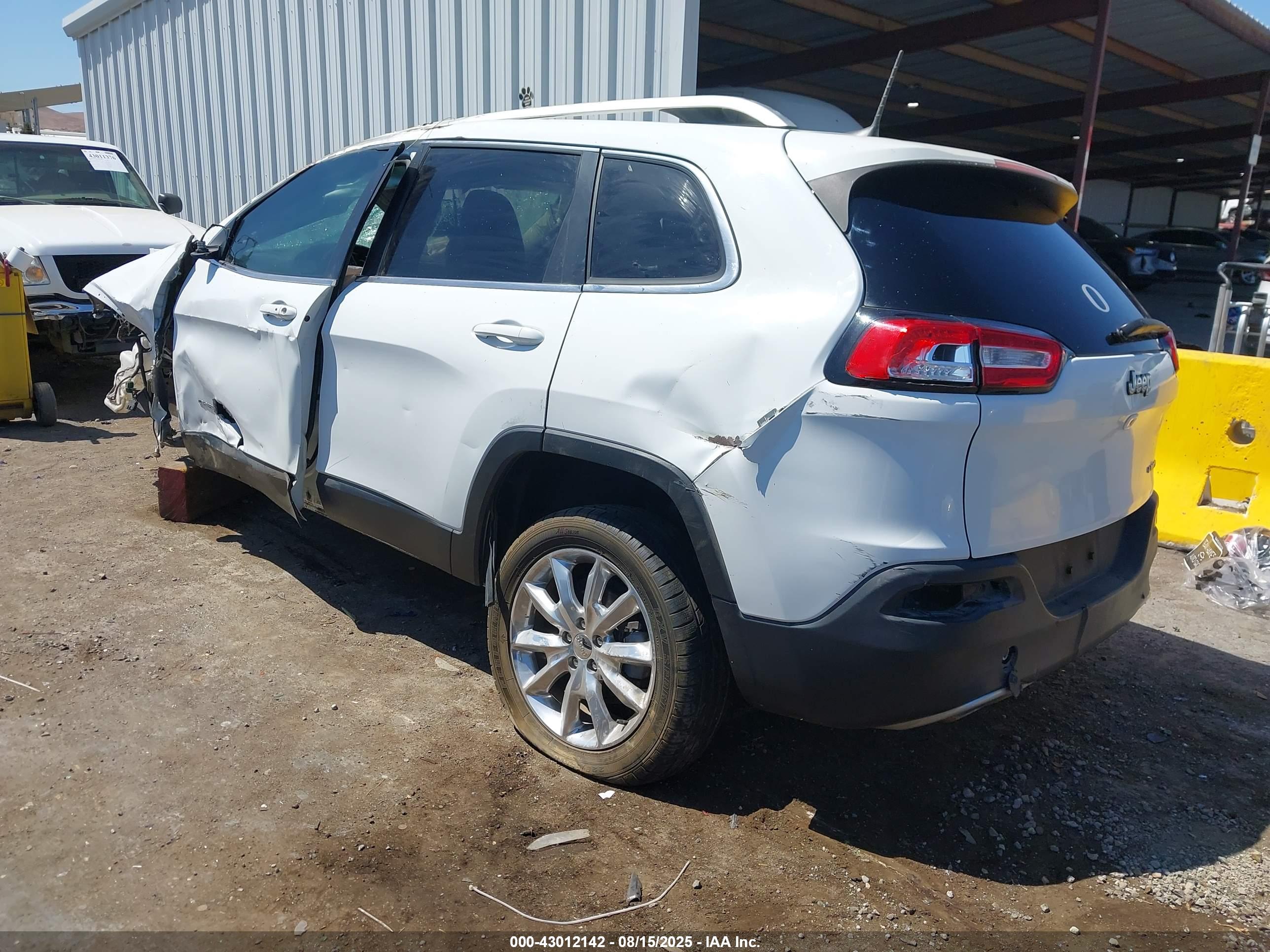 JEEP CHEROKEE image 3