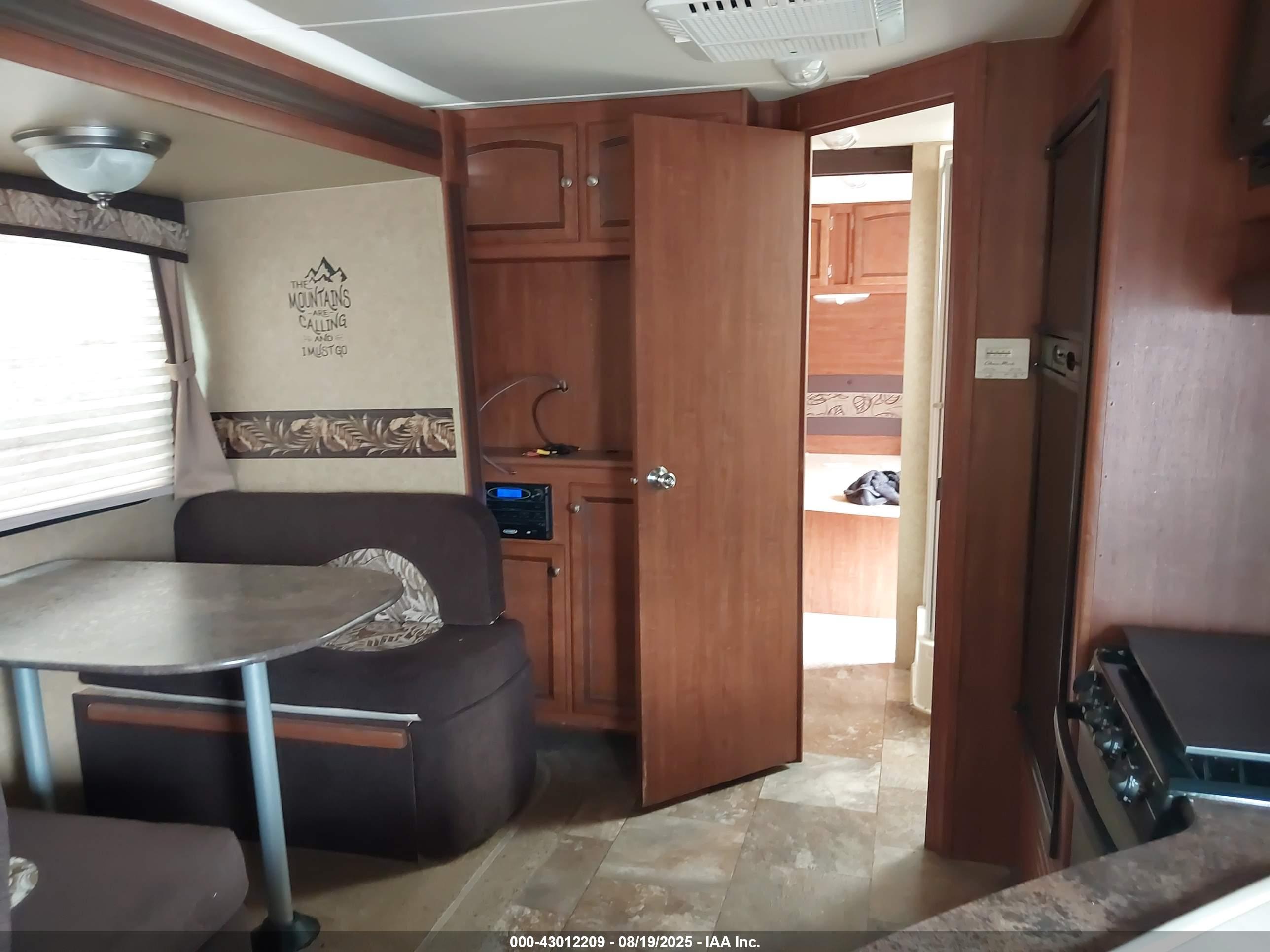 JAYCO WHITE image 8