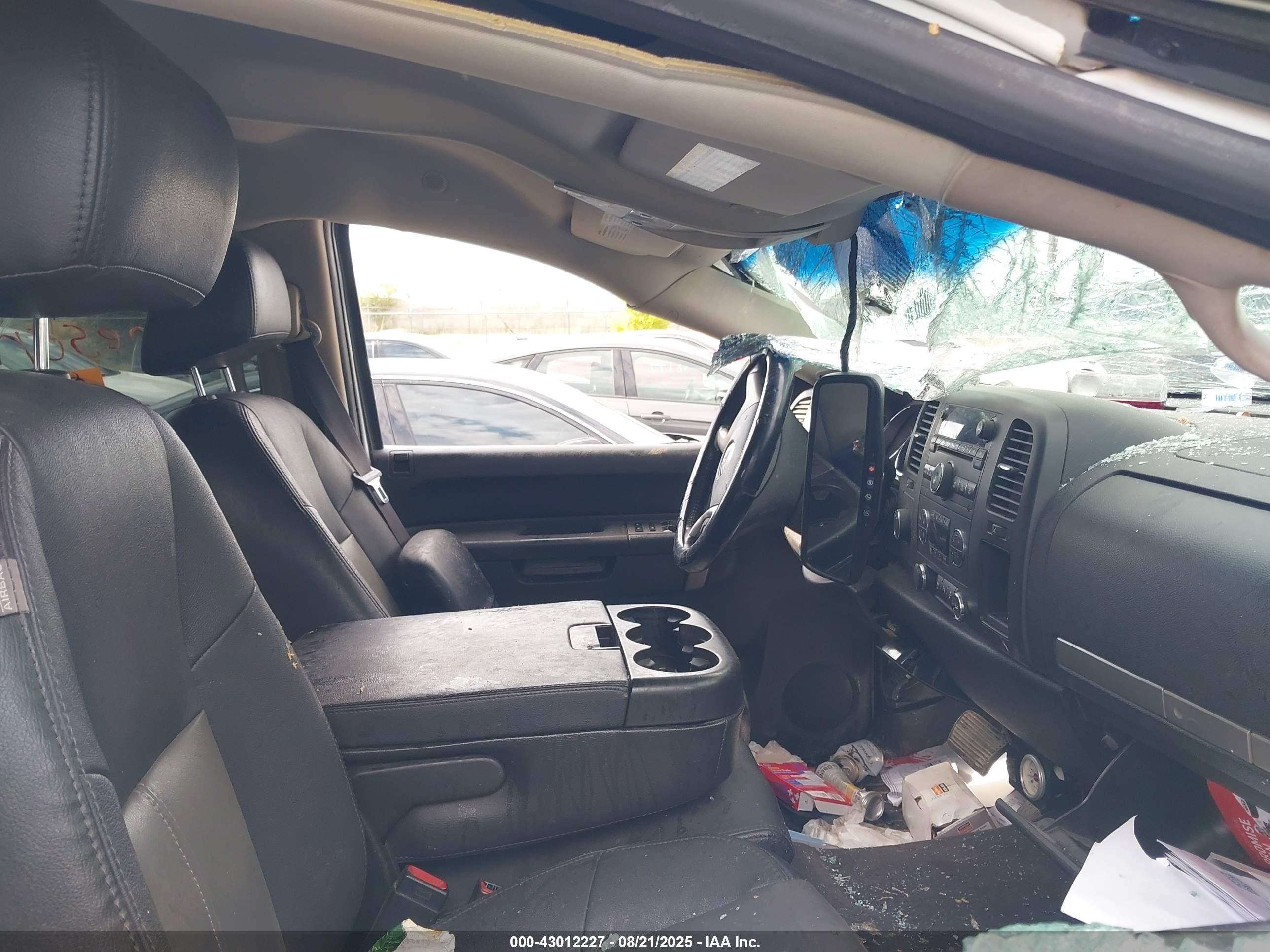 GMC SIERRA image 5