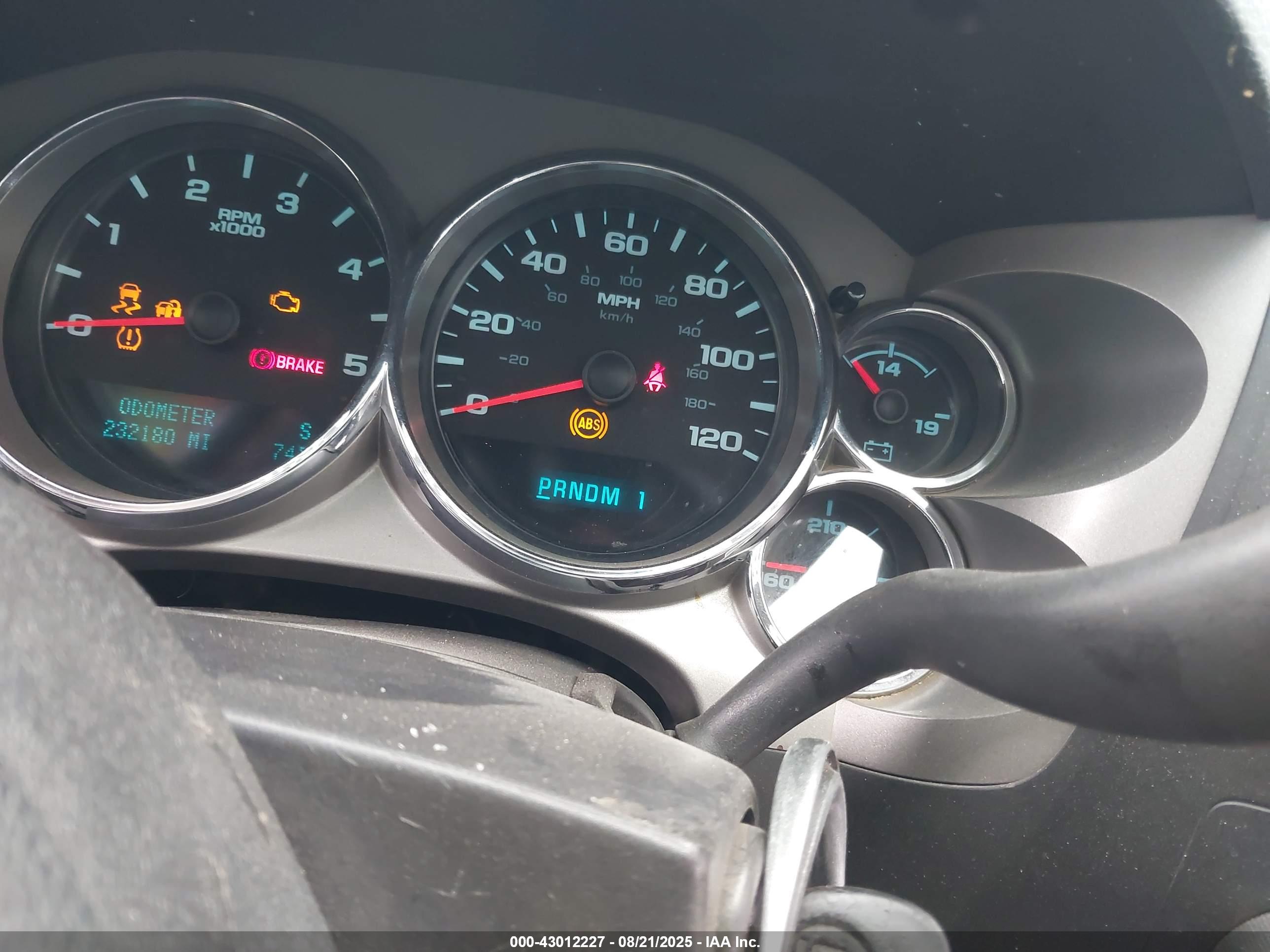 GMC SIERRA image 7