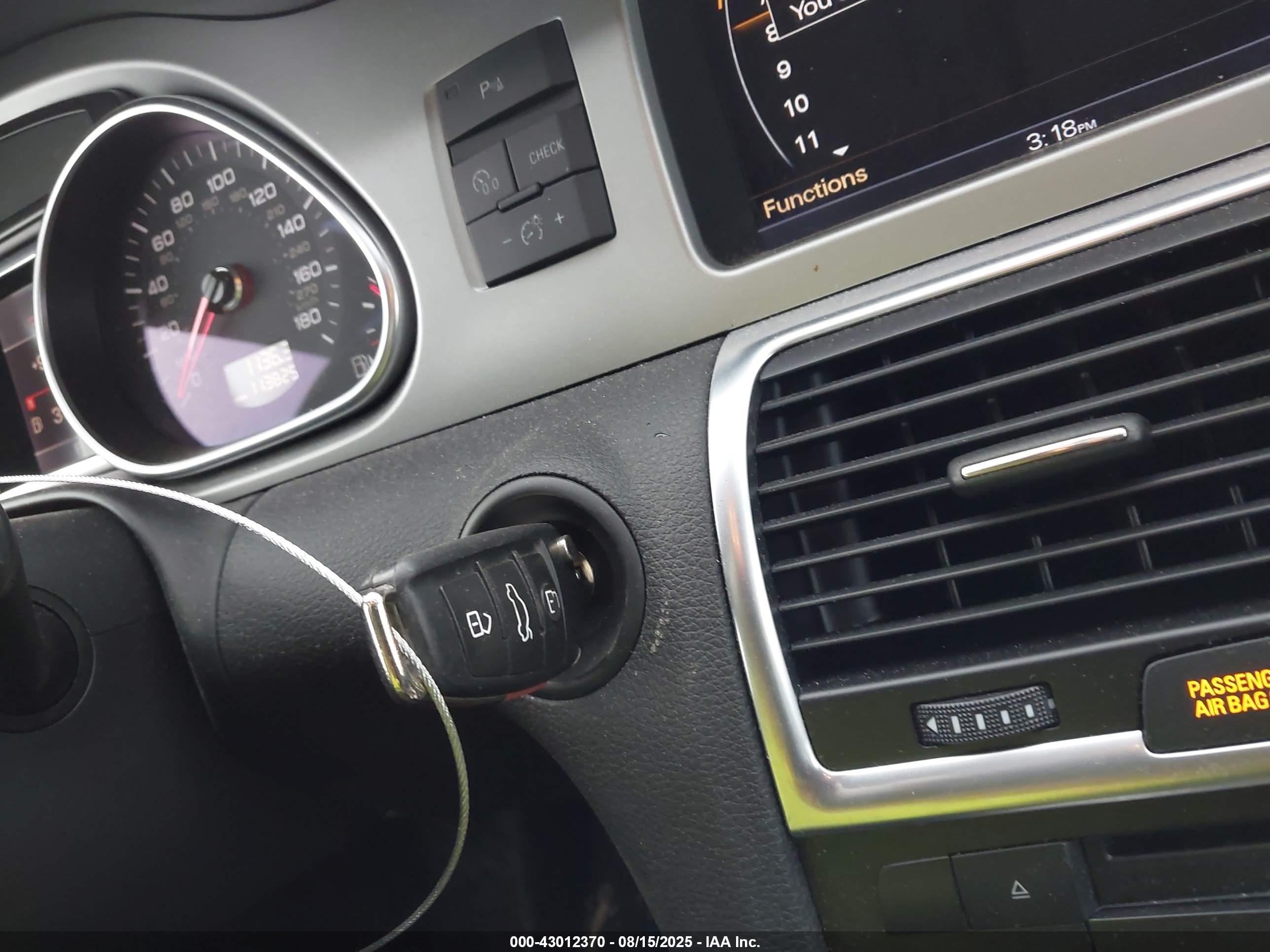 AUDI Q7 image 11