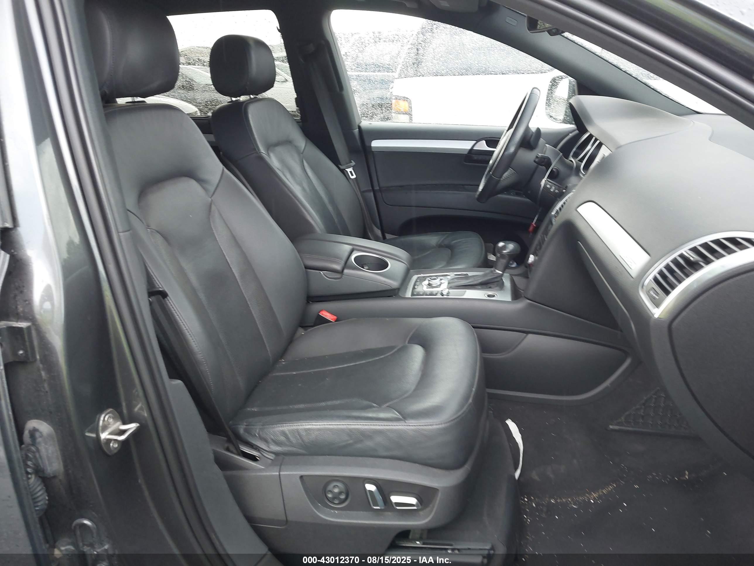 AUDI Q7 image 5