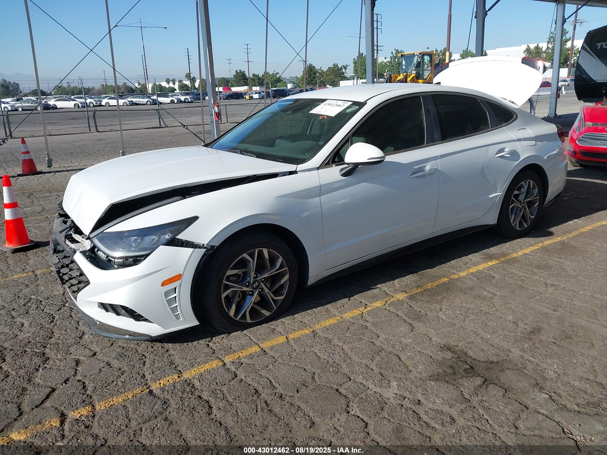 HYUNDAI SONATA image 2