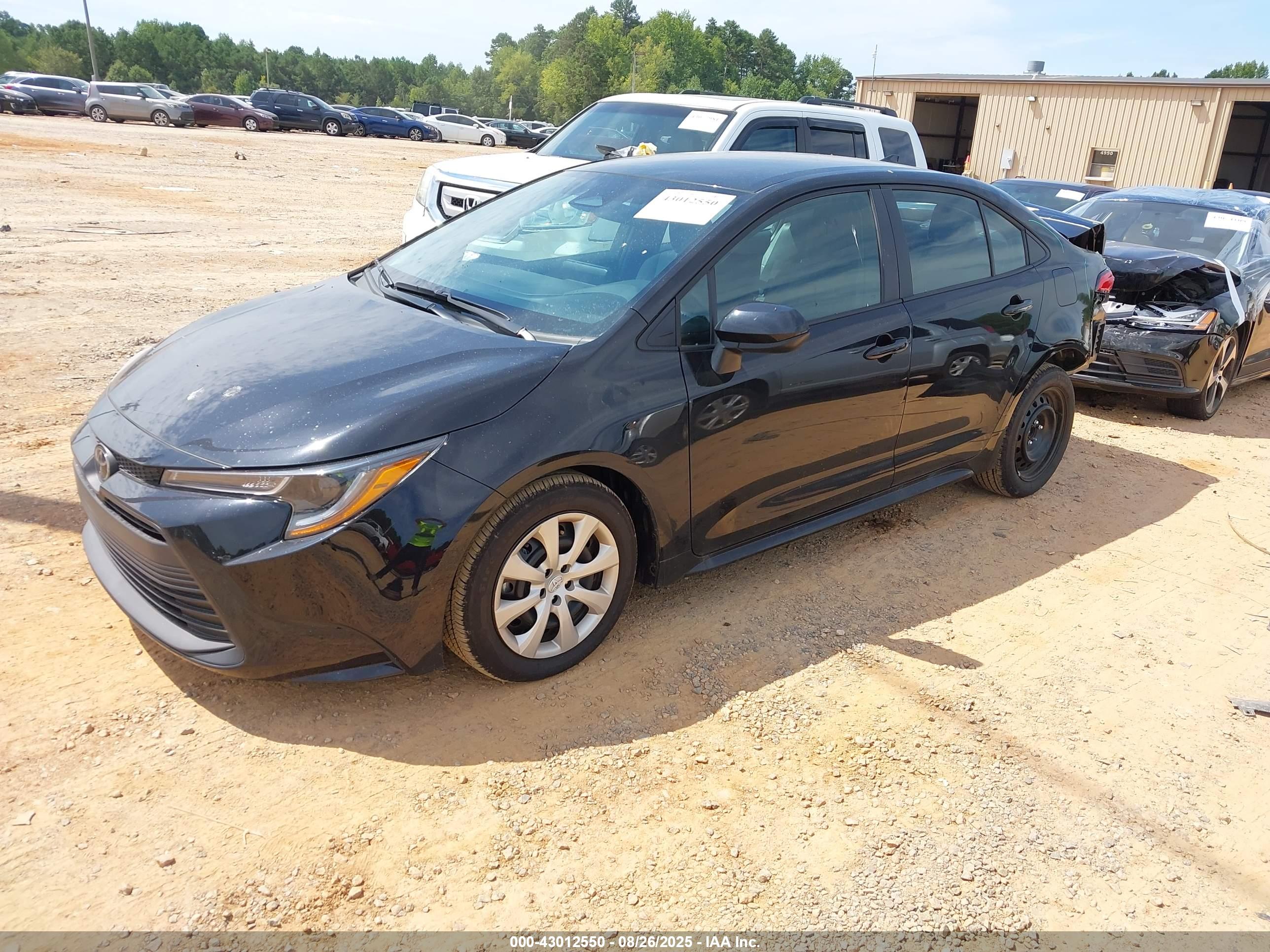 TOYOTA COROLLA image 2
