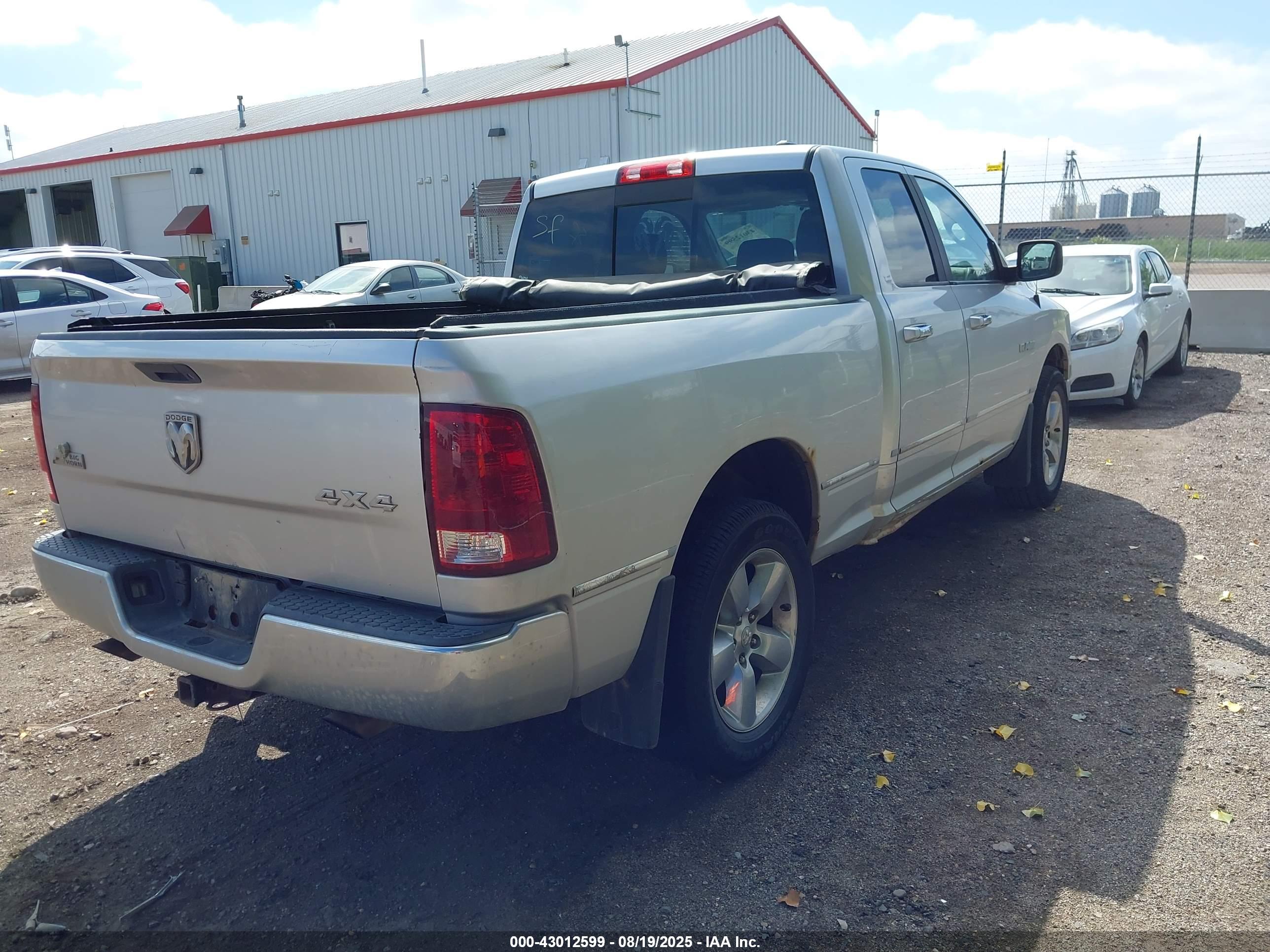 DODGE RAM image 4