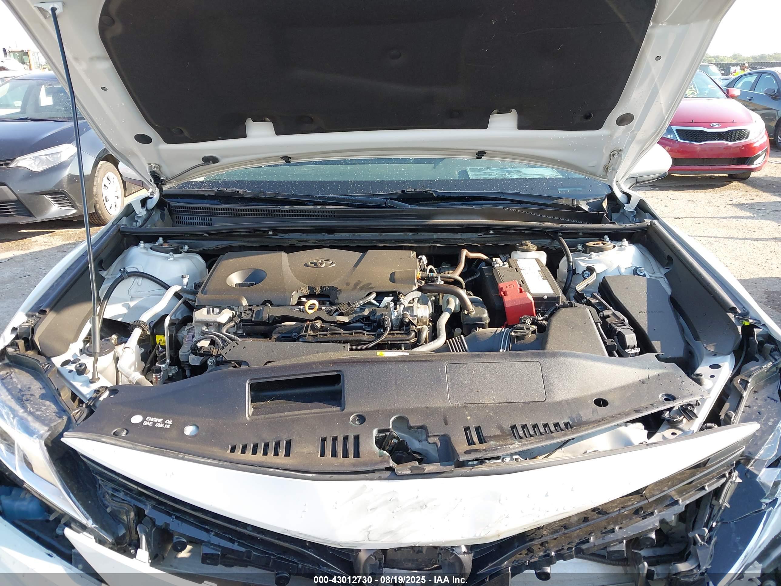 TOYOTA CAMRY image 10