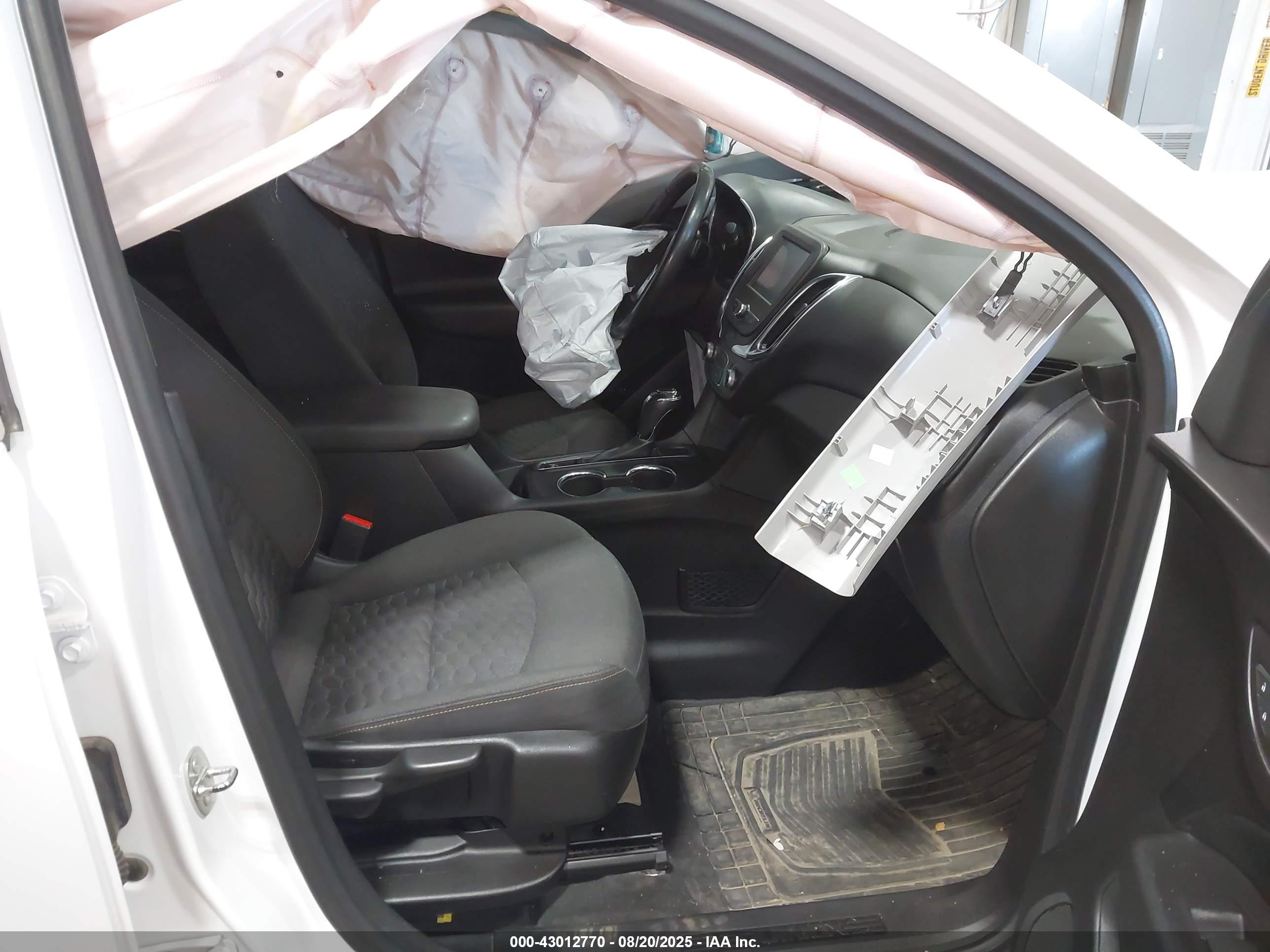 CHEVROLET EQUINOX image 5