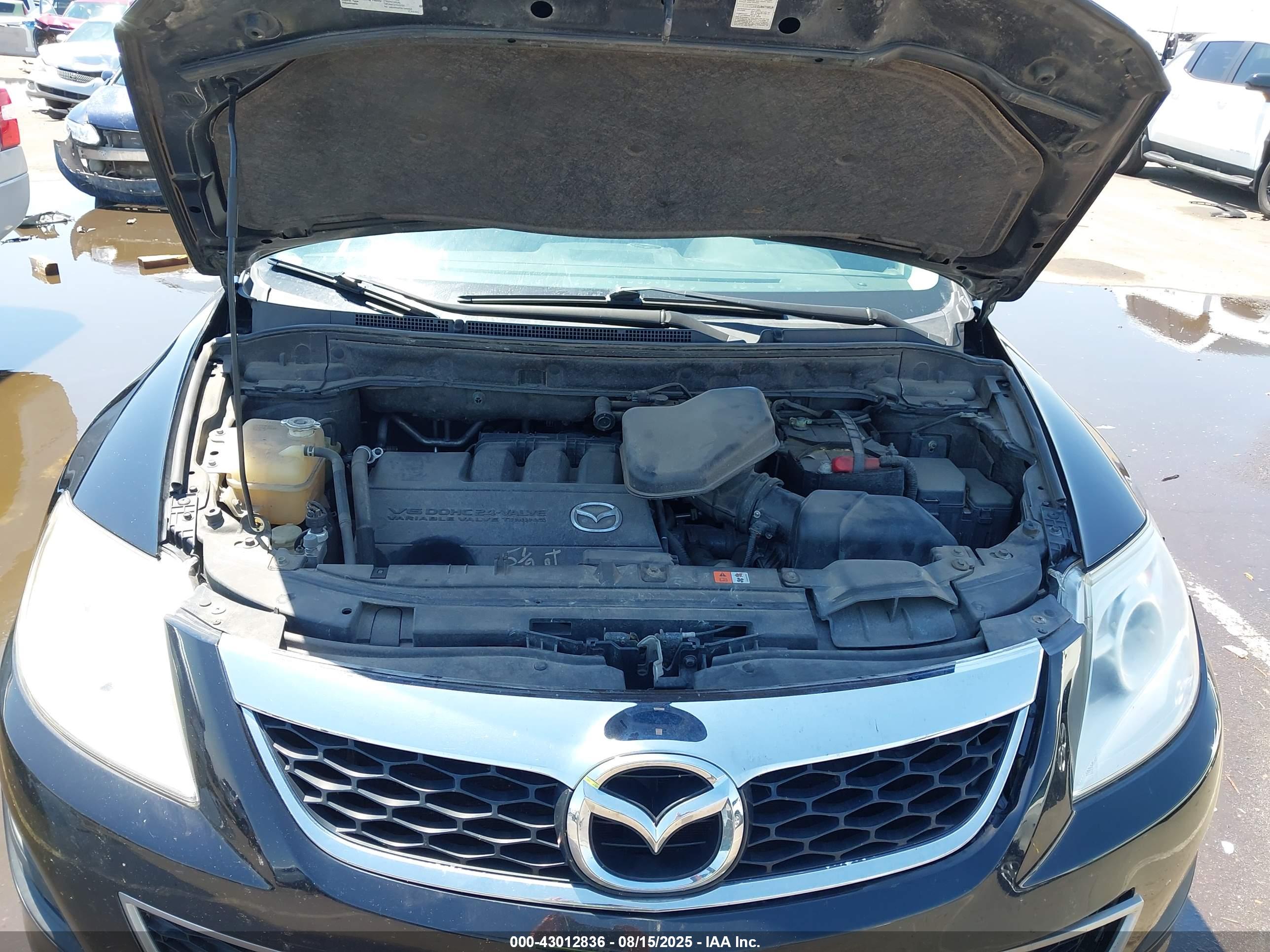 MAZDA CX-9 image 10