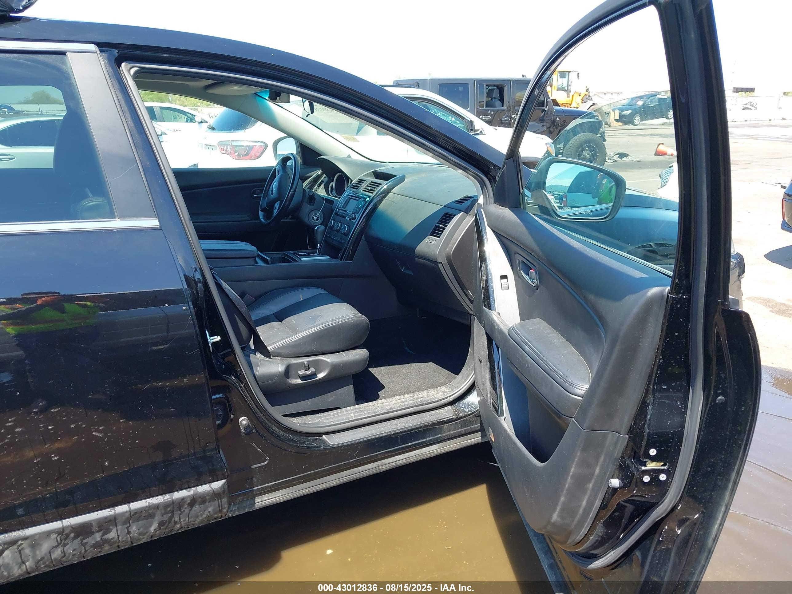 MAZDA CX-9 image 5
