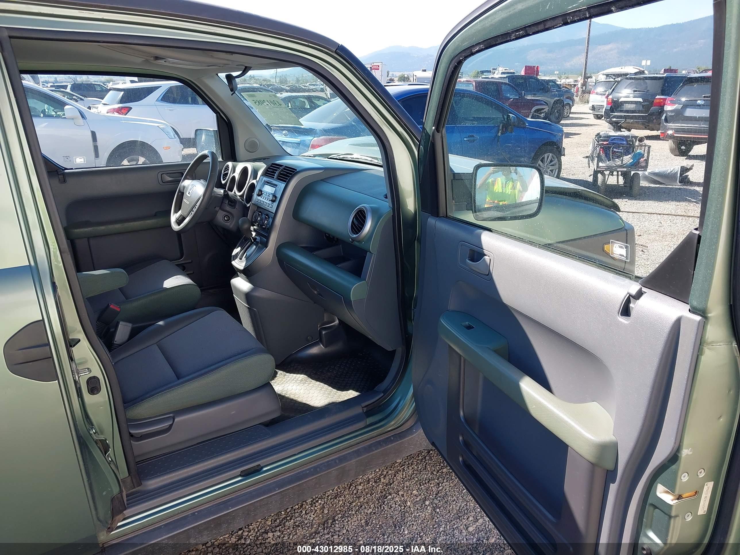 HONDA ELEMENT image 5