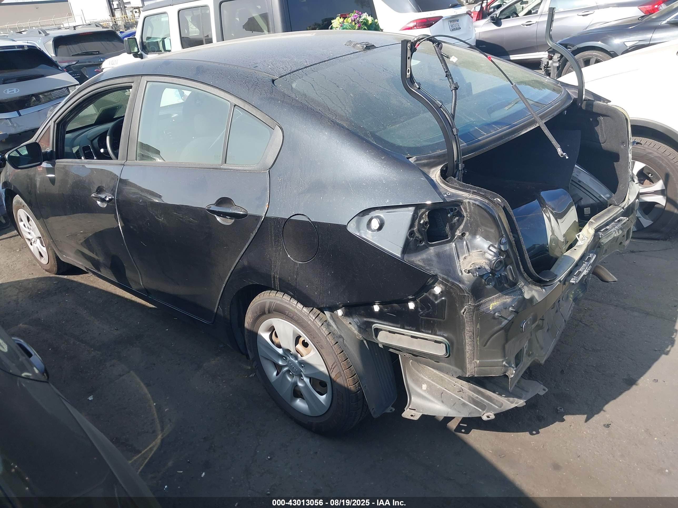 KIA FORTE image 3