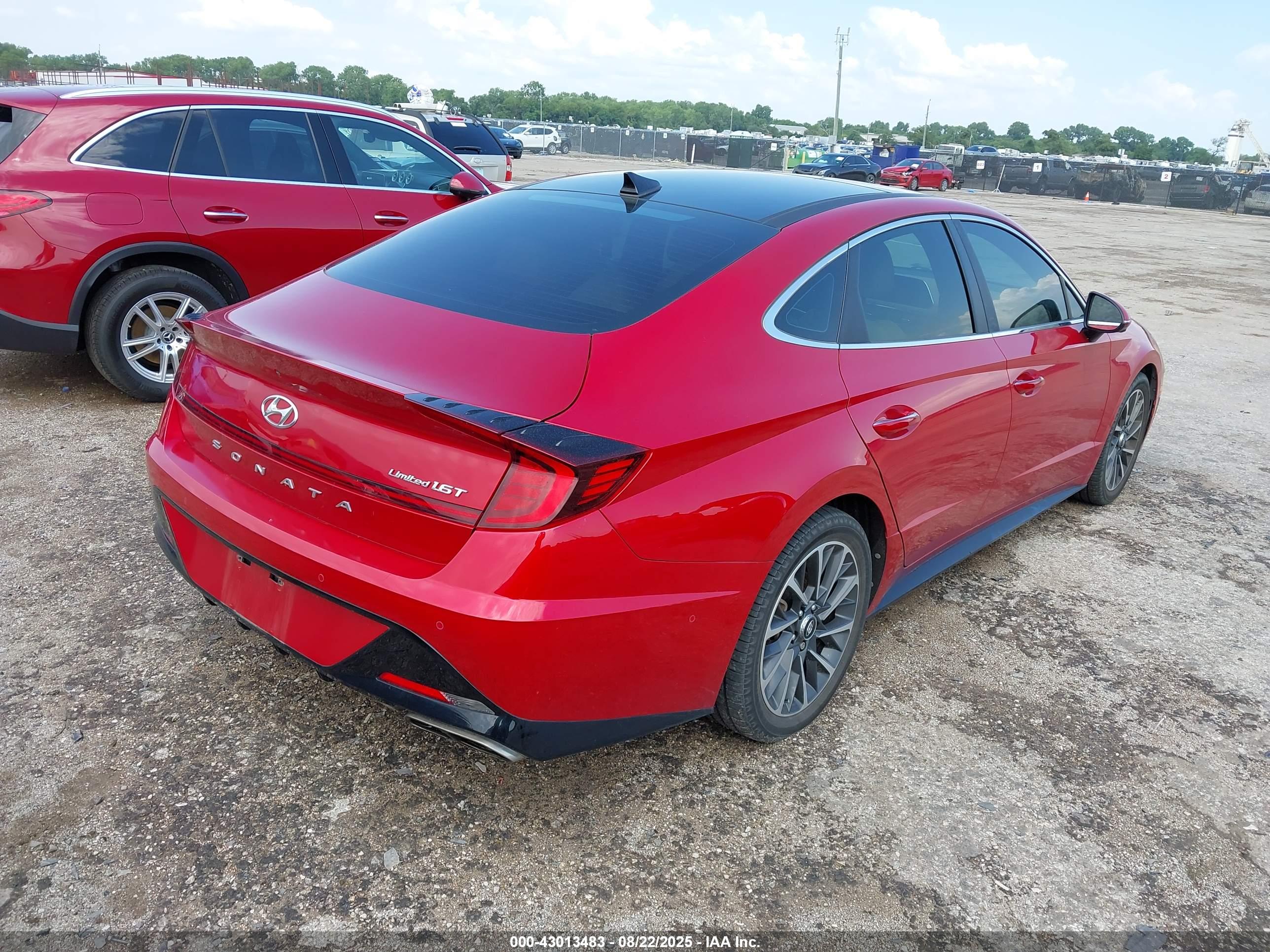 HYUNDAI SONATA image 4