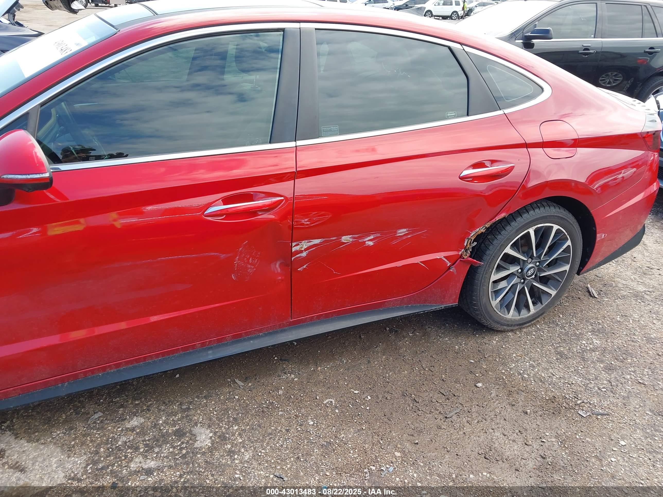 HYUNDAI SONATA image 6