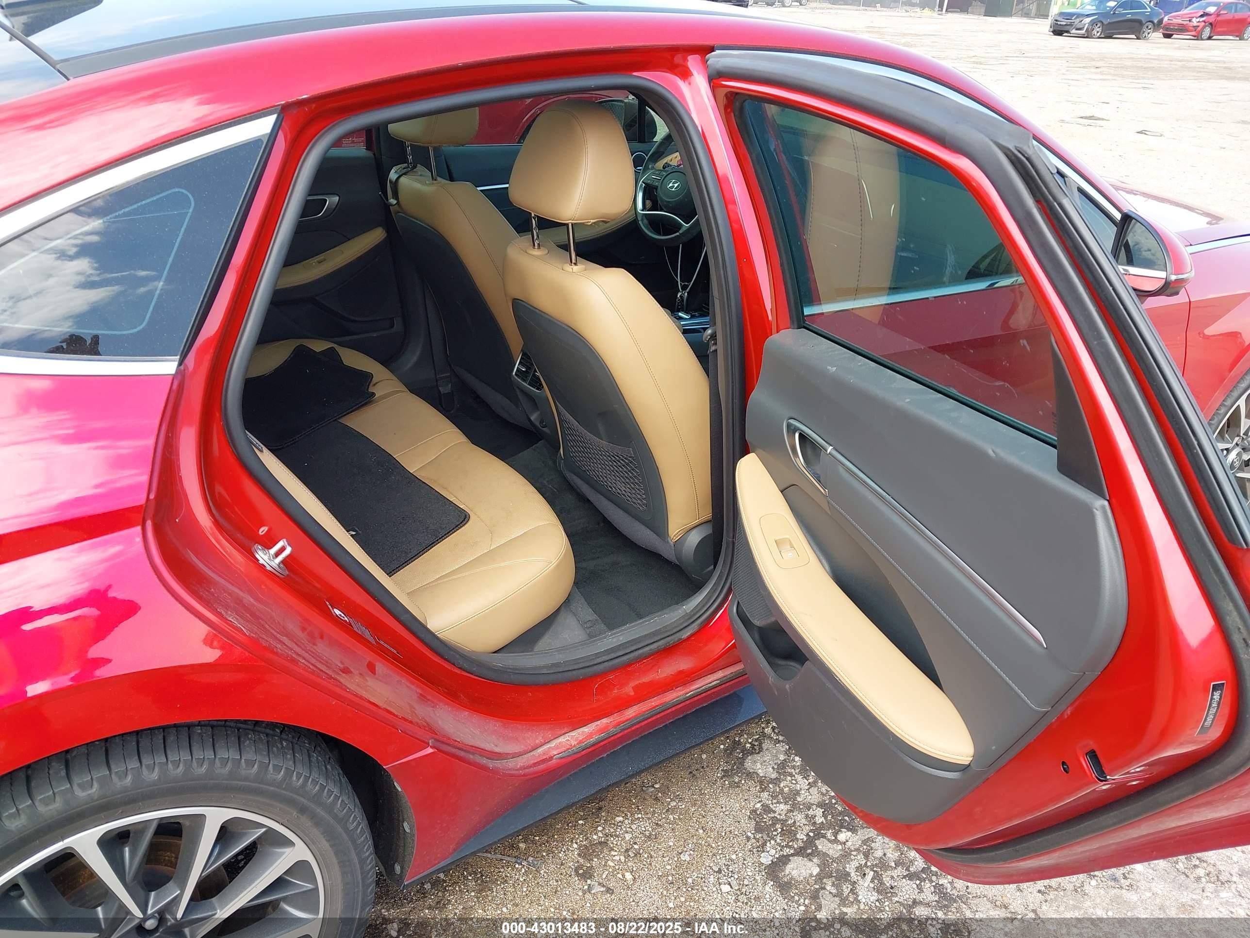 HYUNDAI SONATA image 8