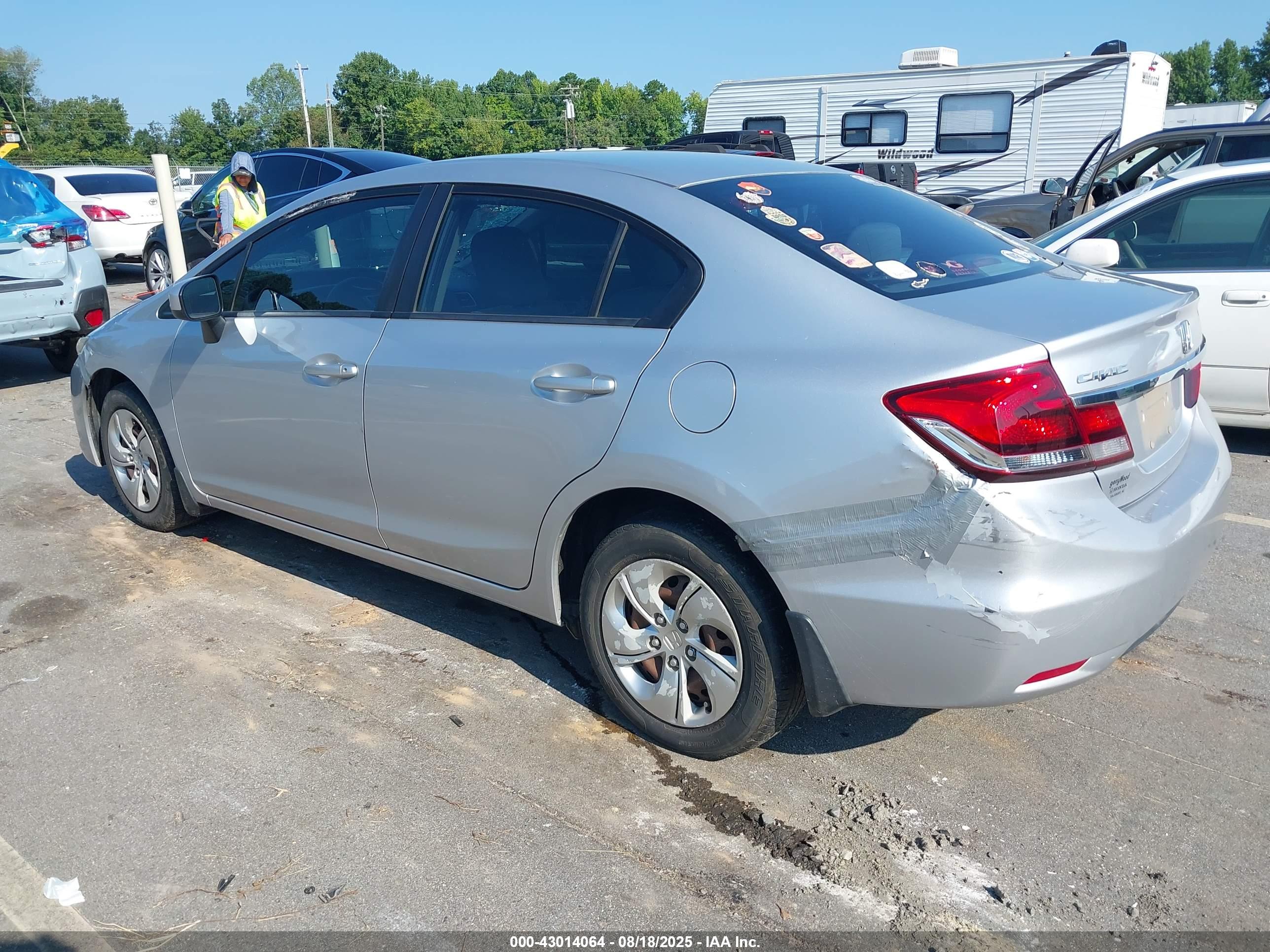 HONDA CIVIC image 3