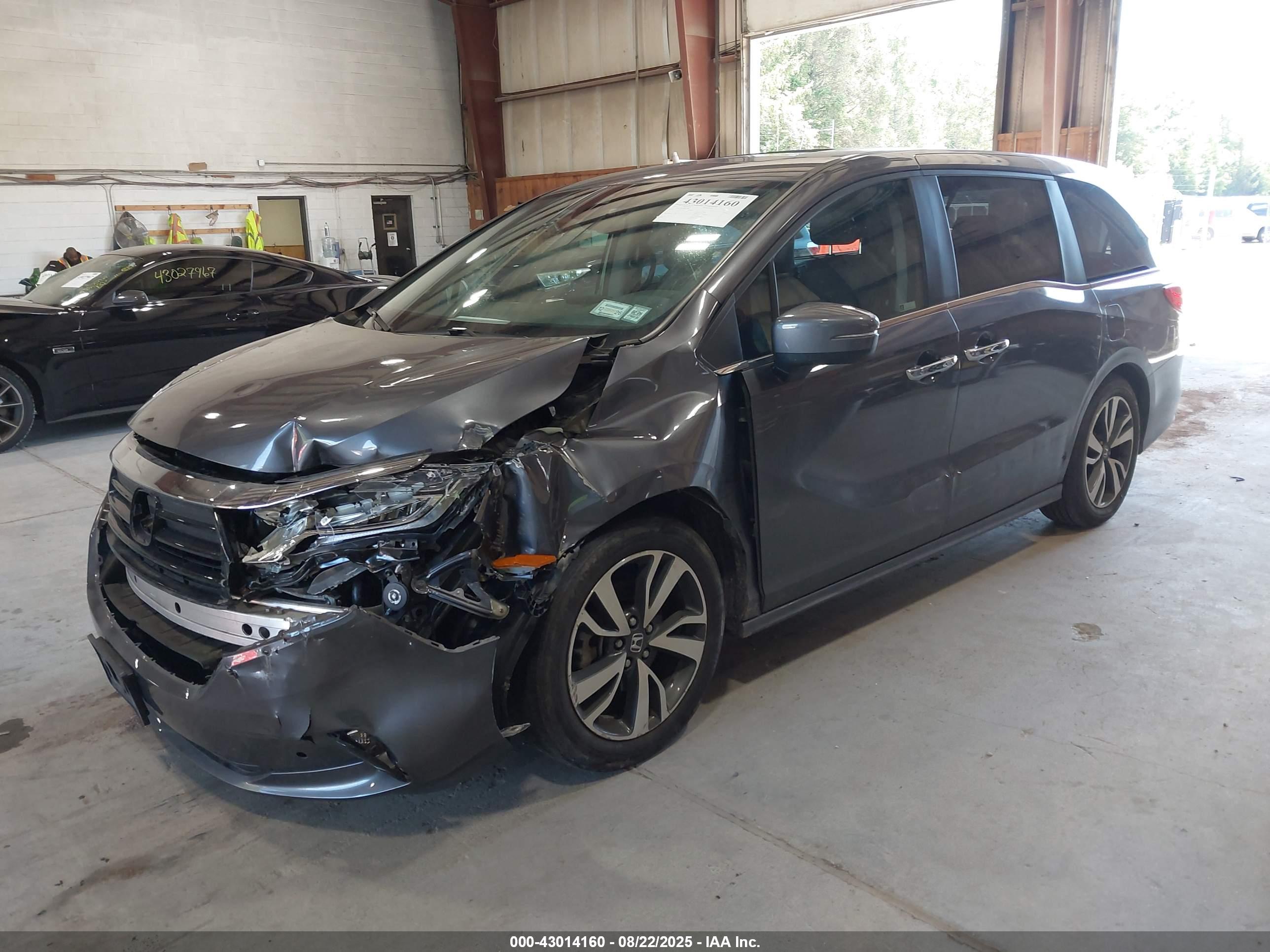 HONDA ODYSSEY image 2