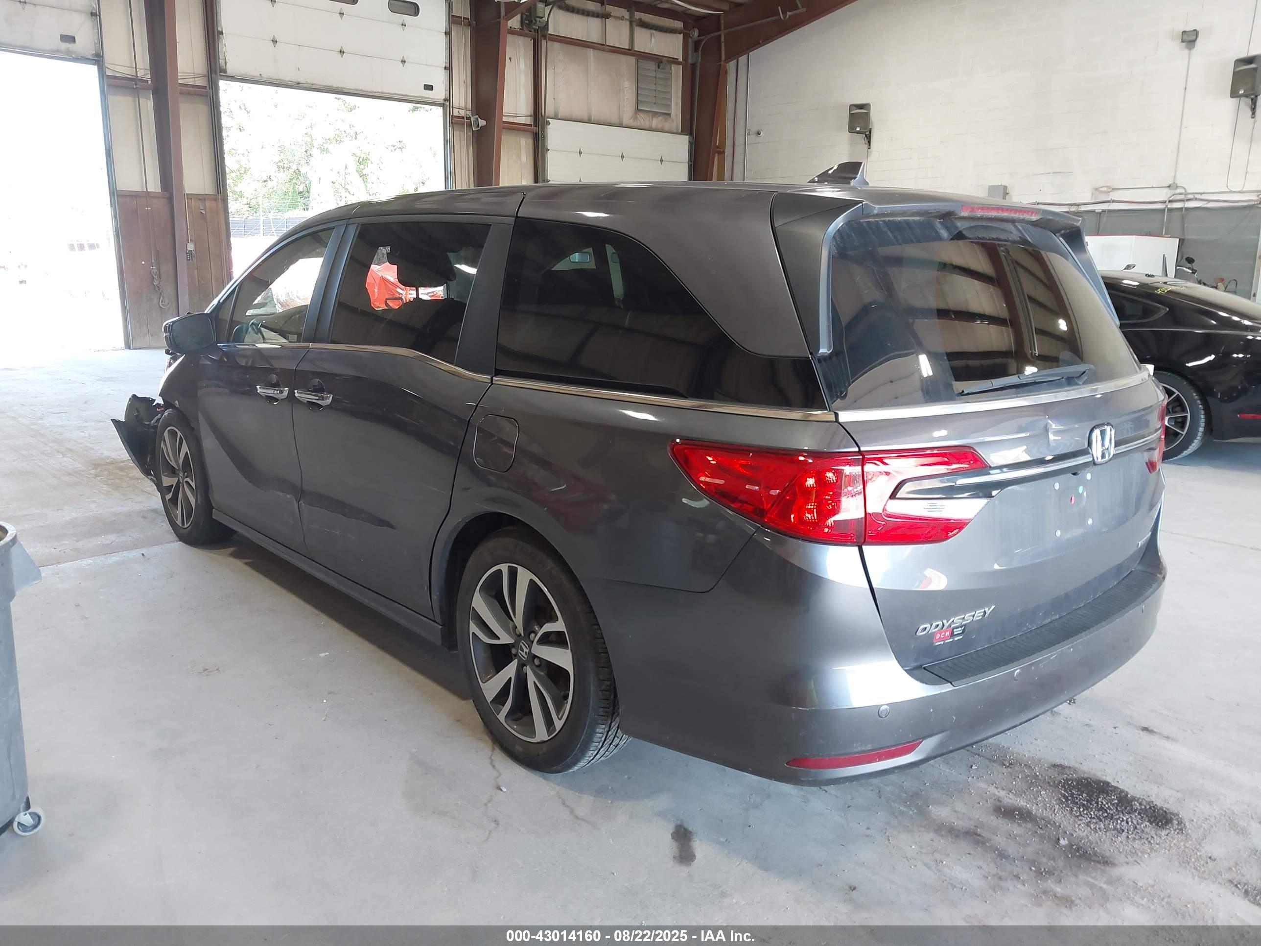 HONDA ODYSSEY image 3