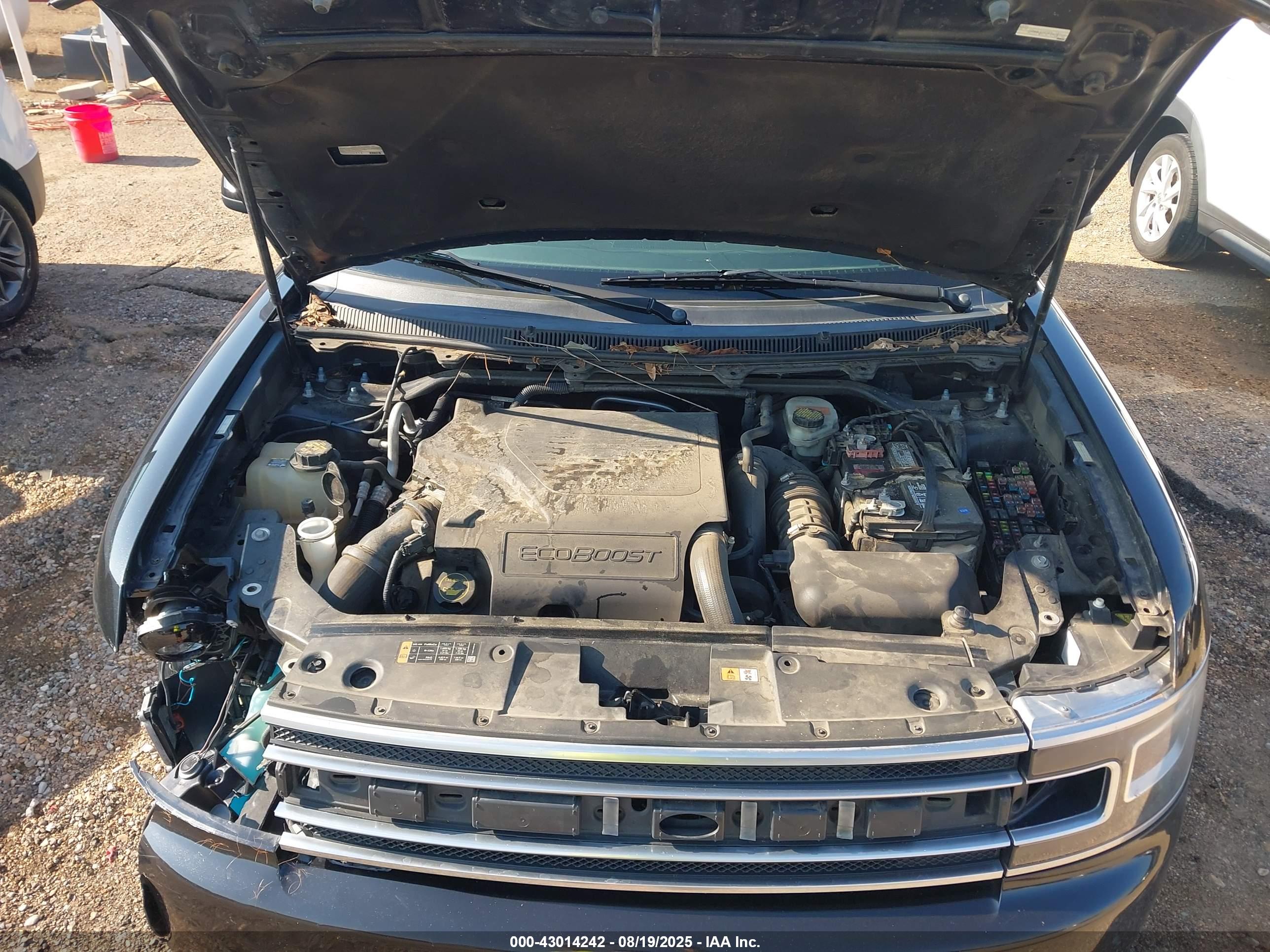 FORD FLEX image 10