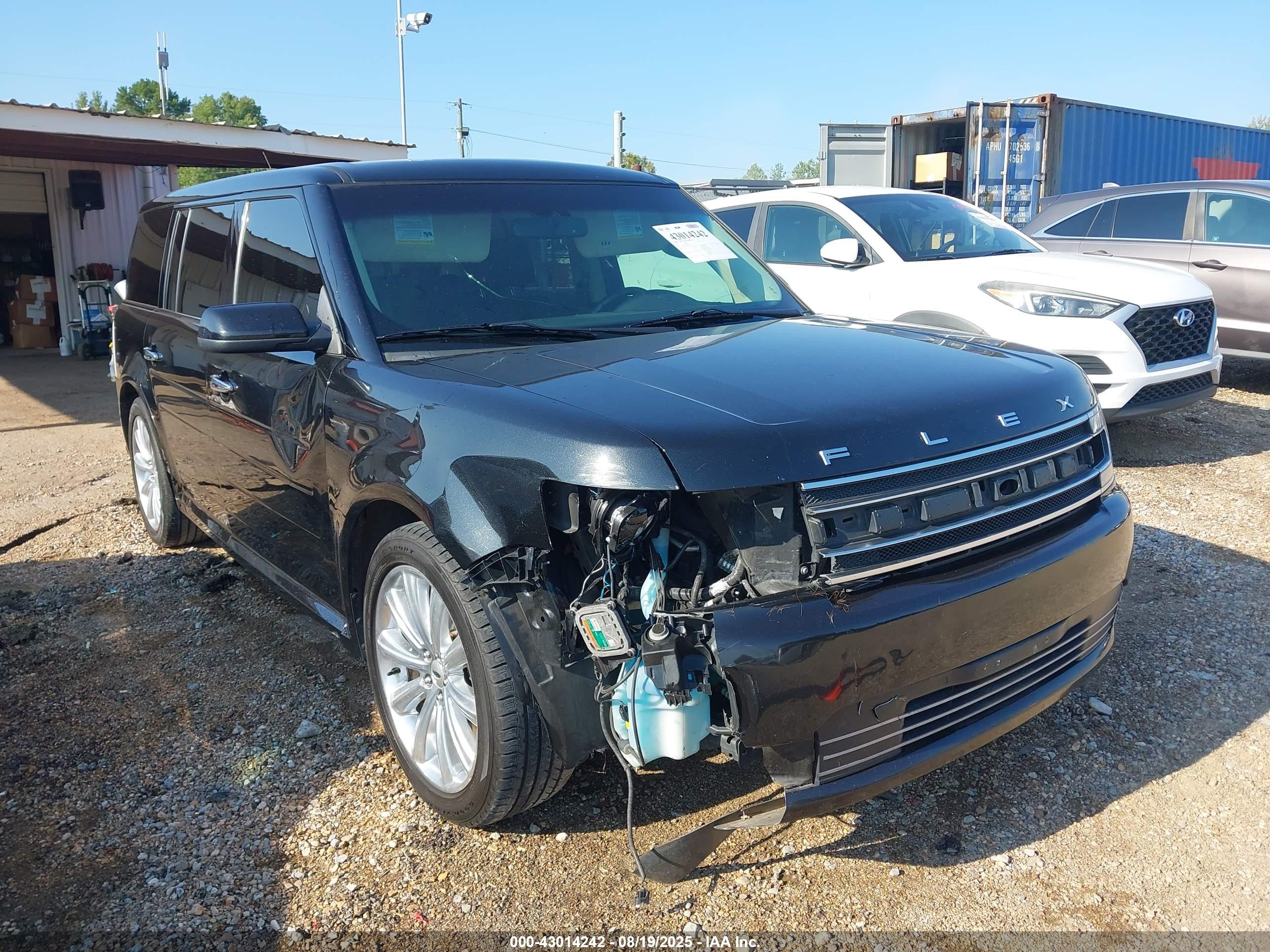 FORD FLEX image 6