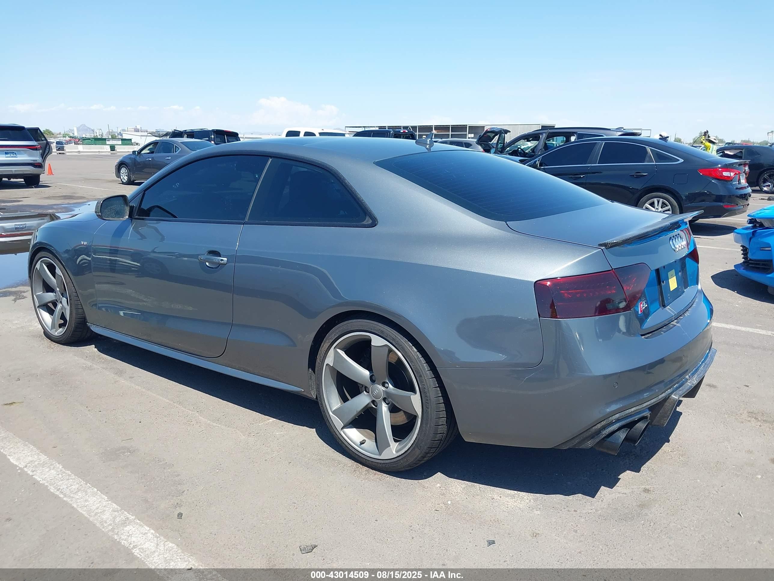 AUDI S5 image 3