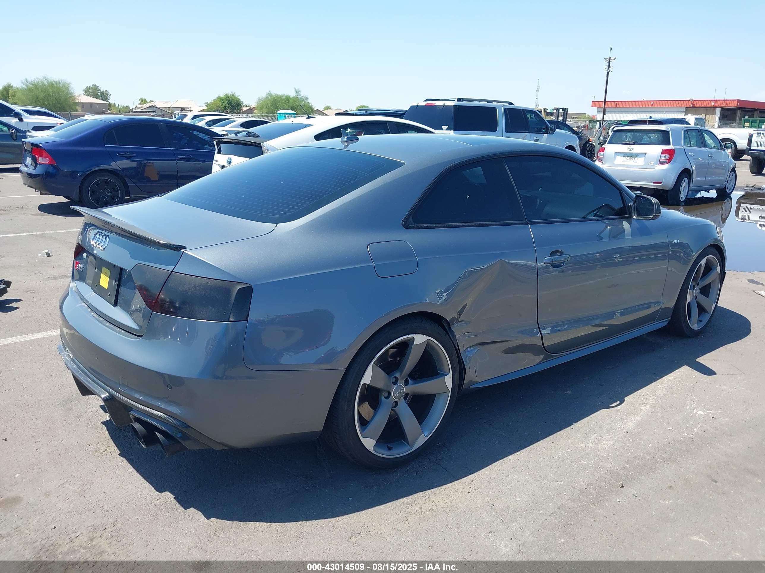 AUDI S5 image 4