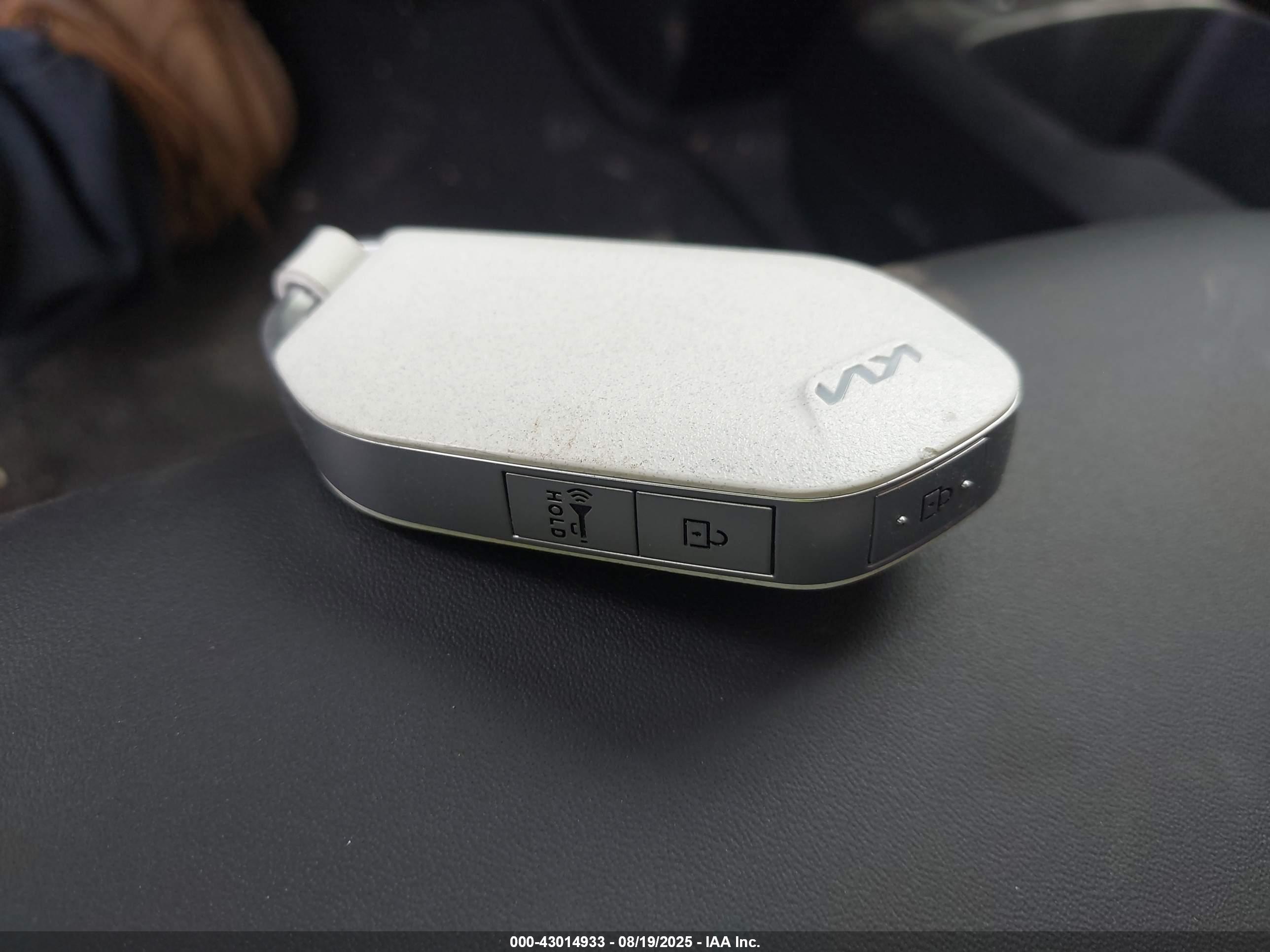 KIA EV6 image 11
