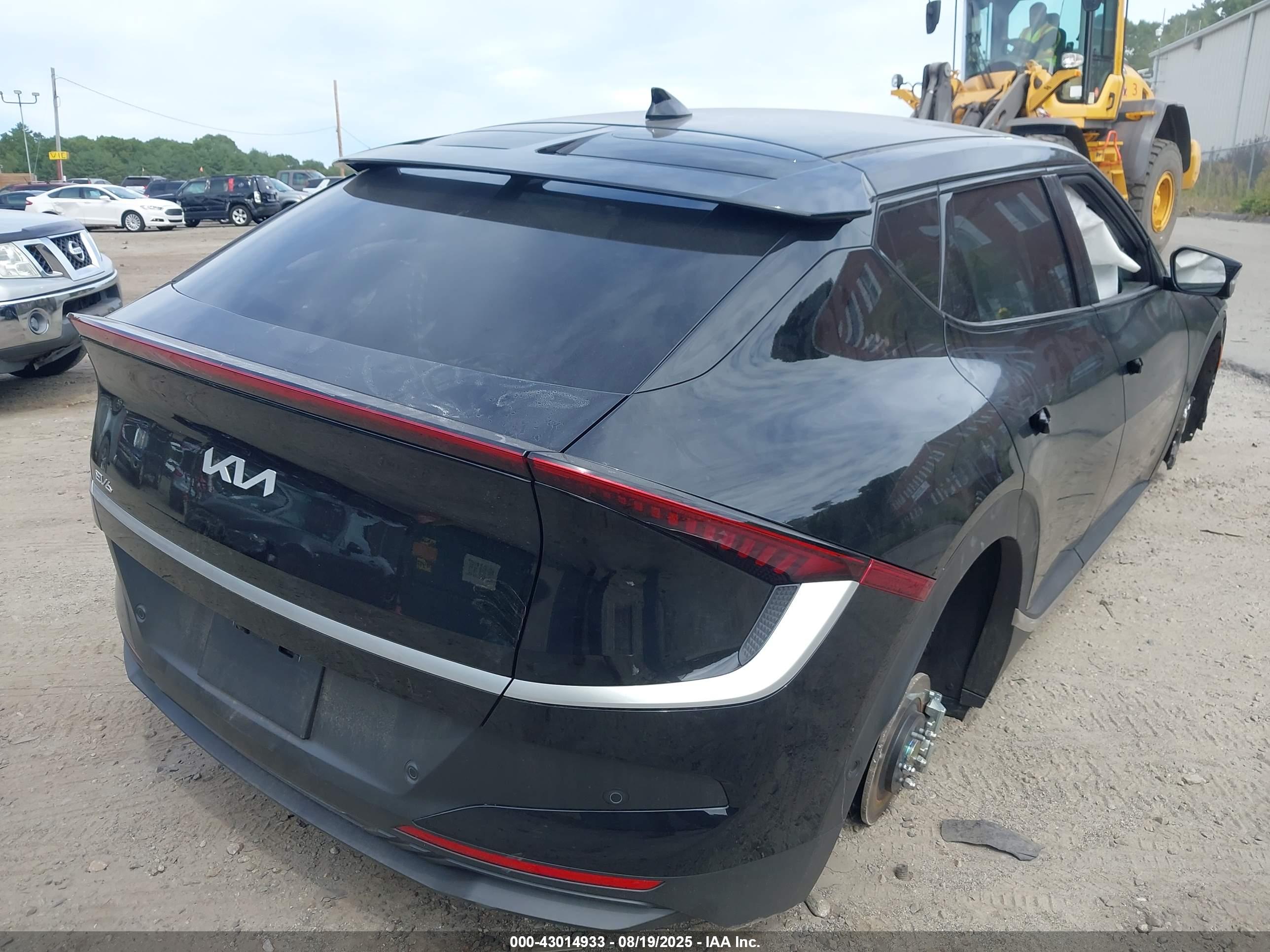 KIA EV6 image 4