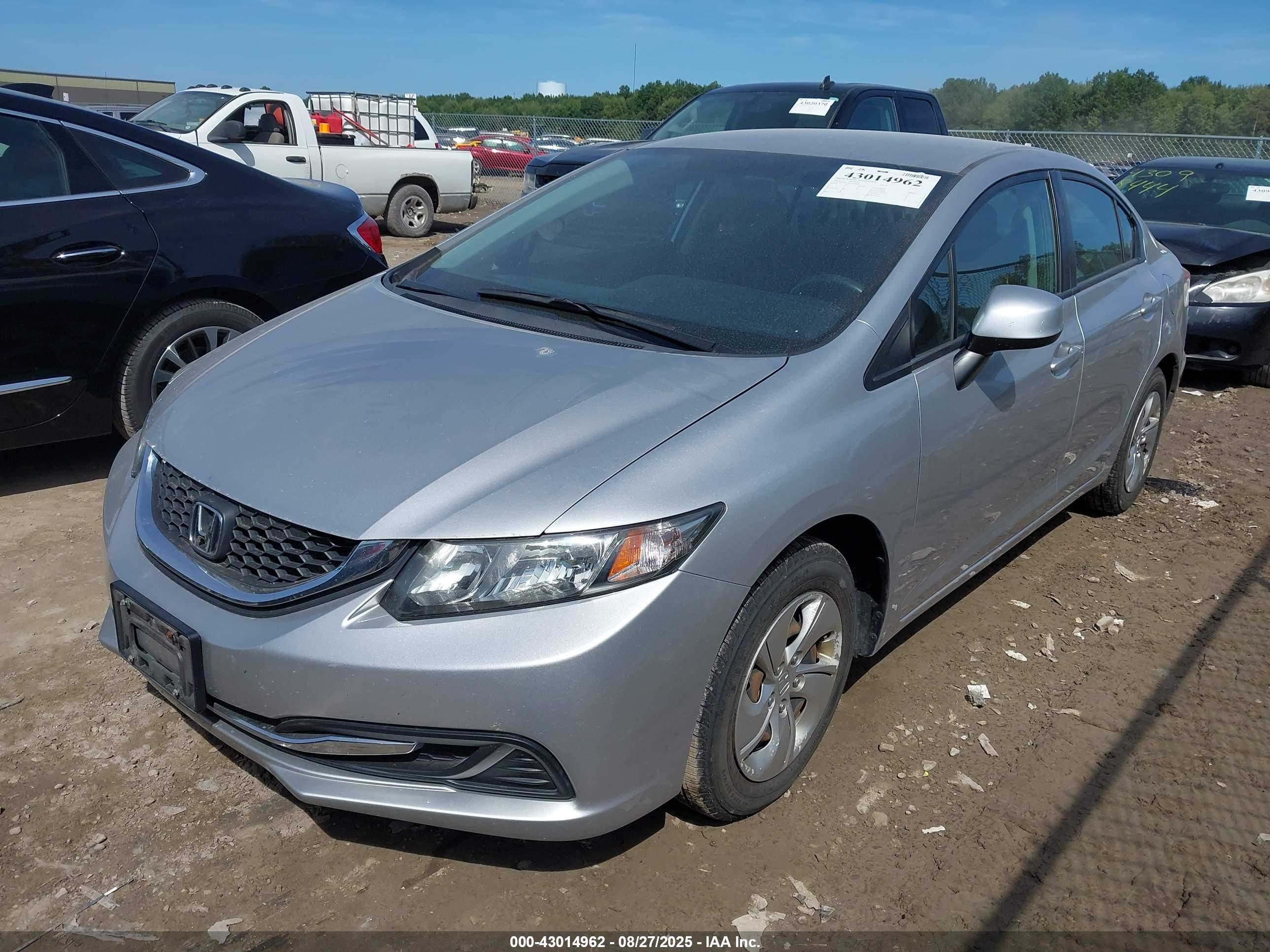 HONDA CIVIC image 2