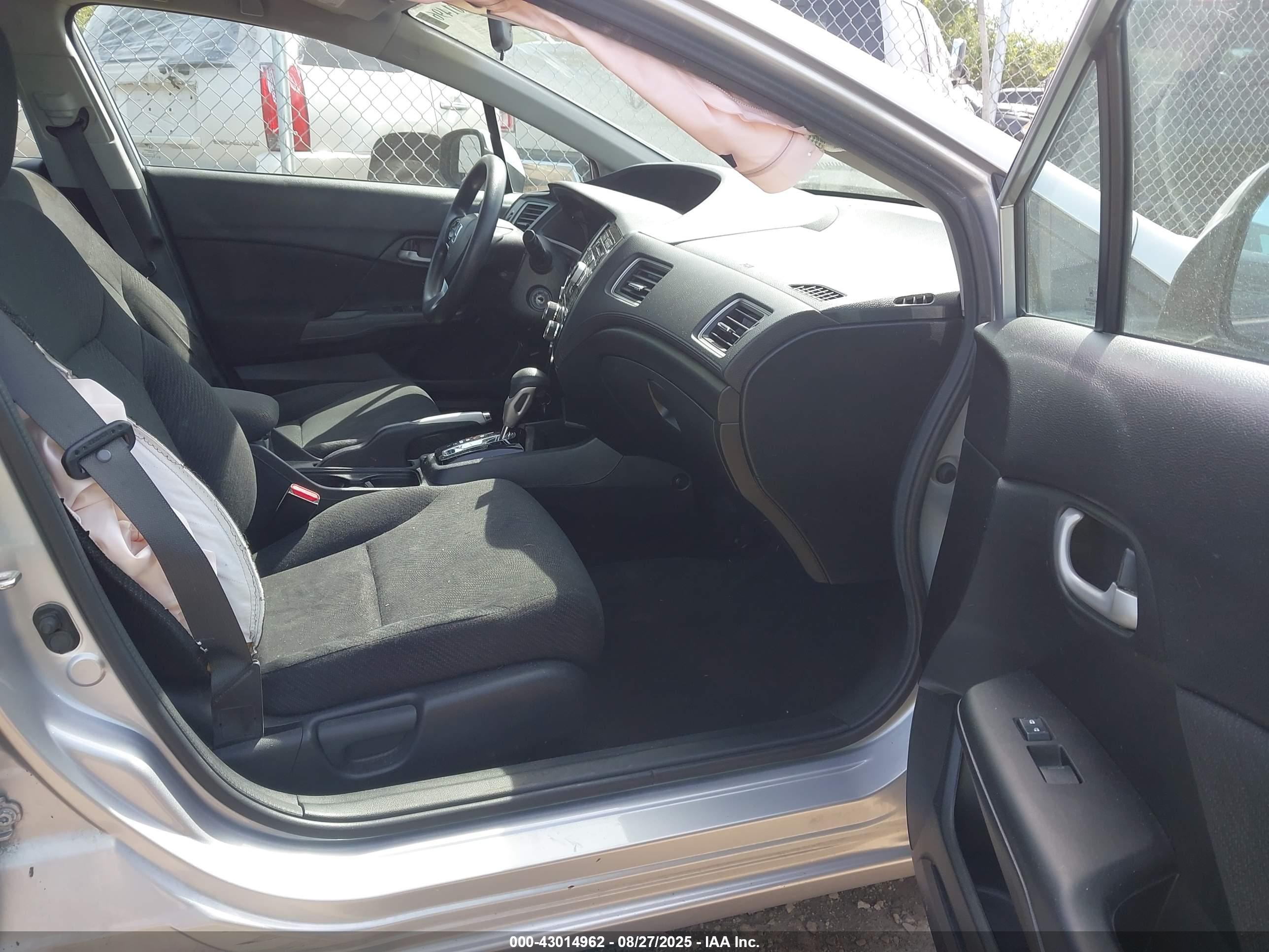 HONDA CIVIC image 5