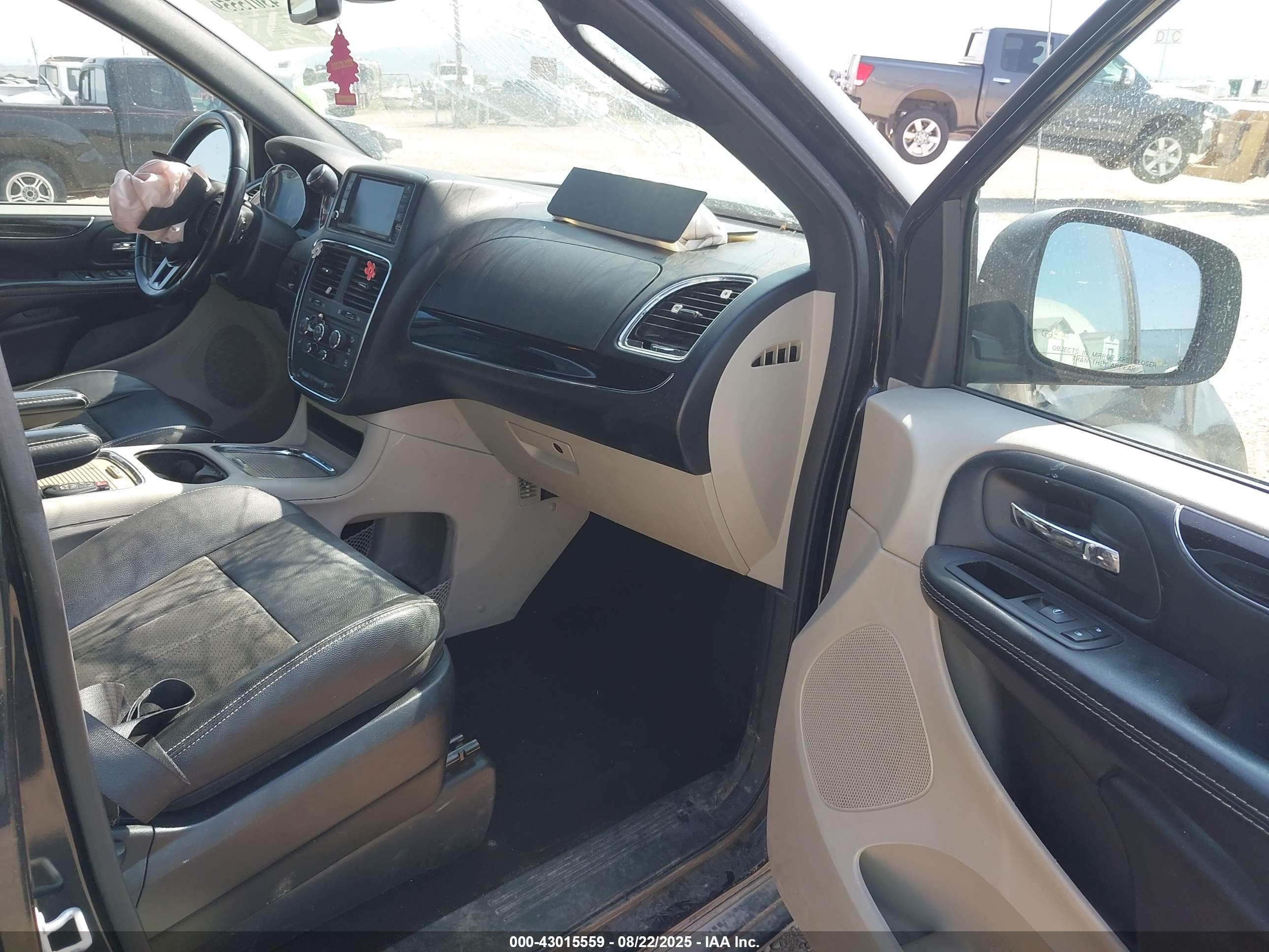 DODGE GRAND image 5