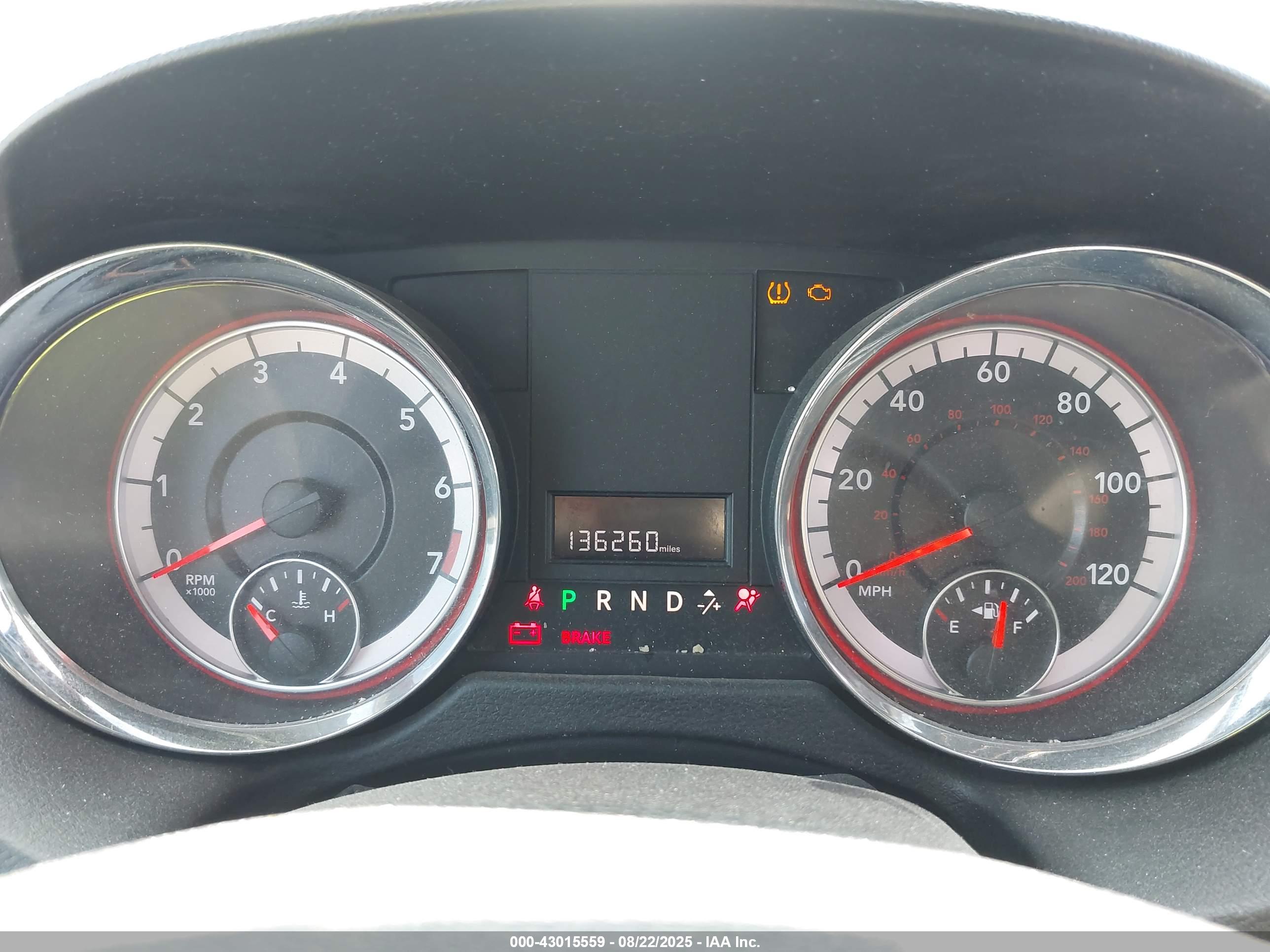 DODGE GRAND image 7