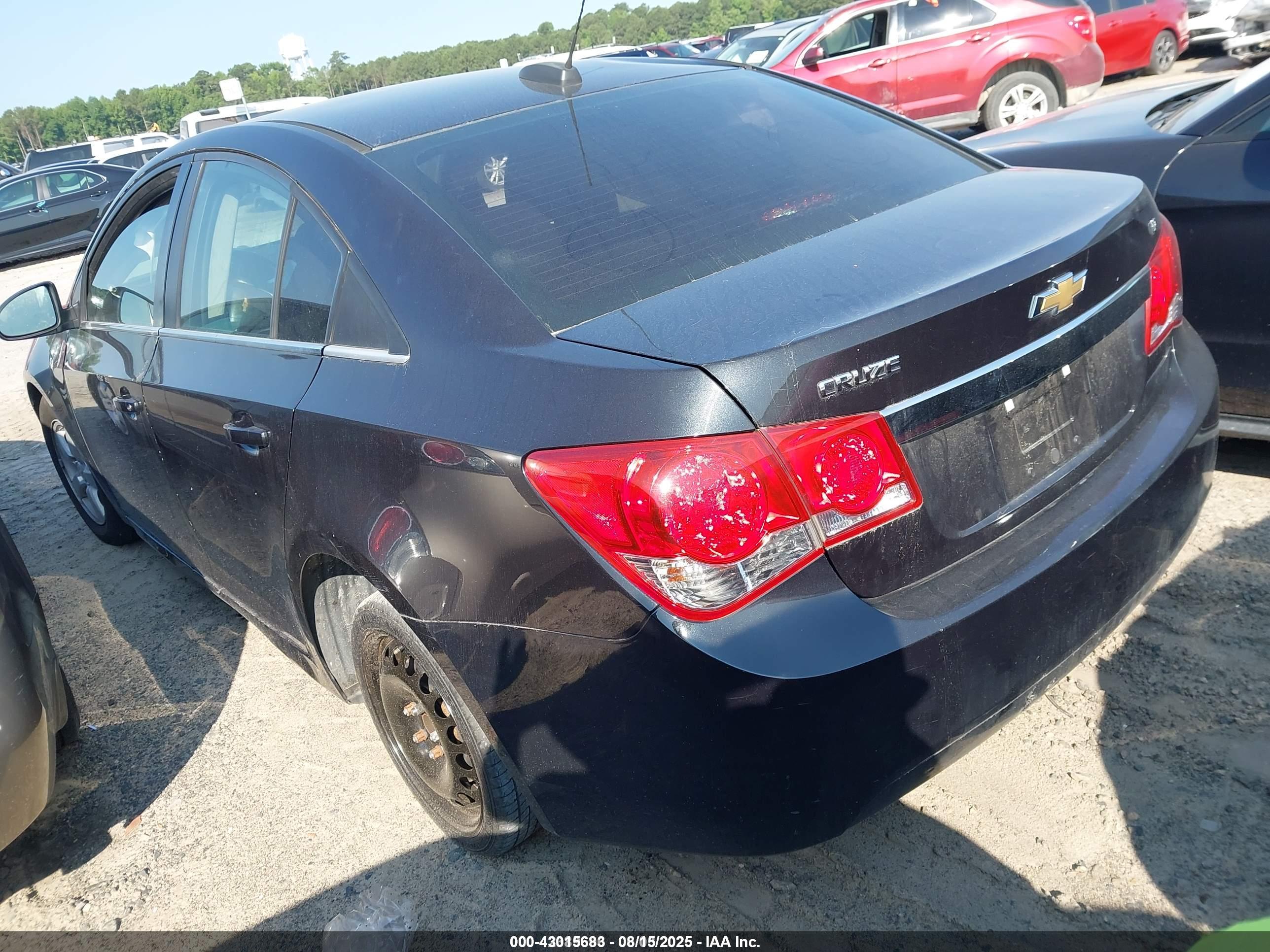 CHEVROLET CRUZE image 3