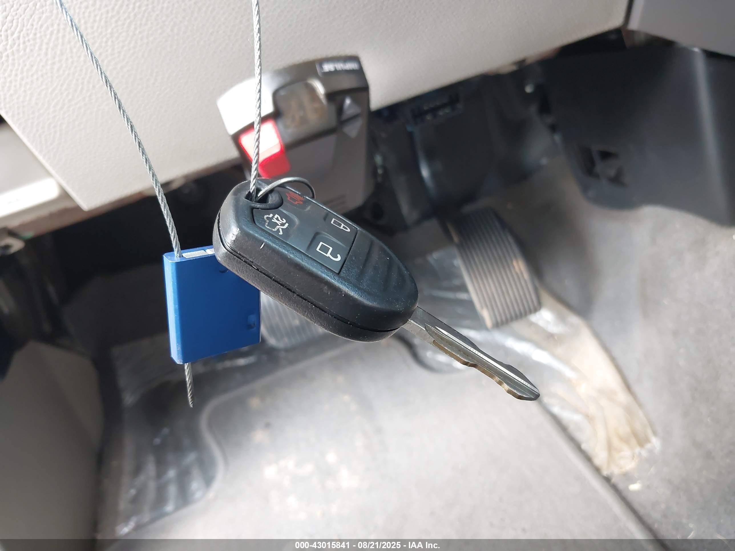 FORD EXPEDITION image 11