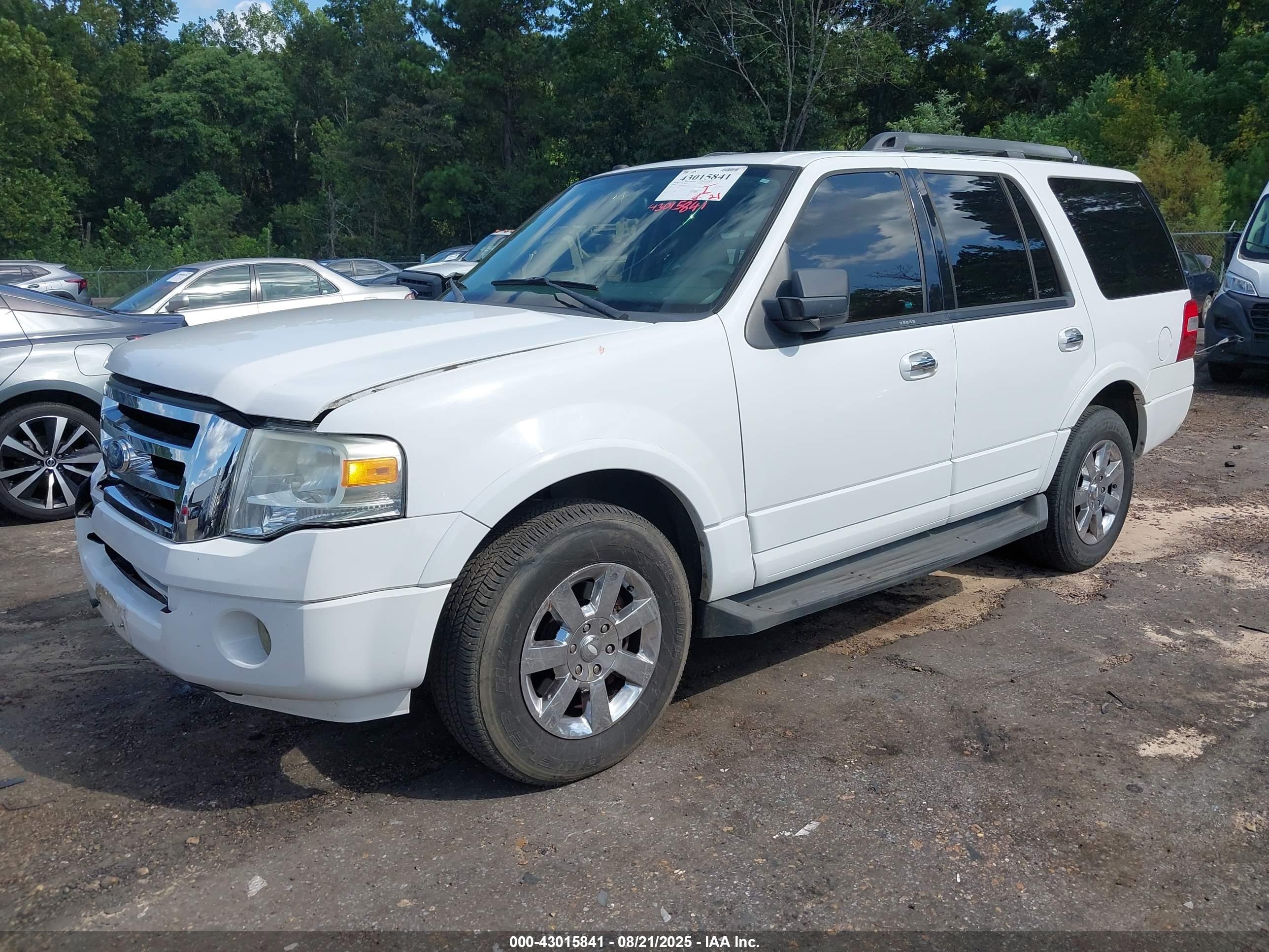 FORD EXPEDITION image 2
