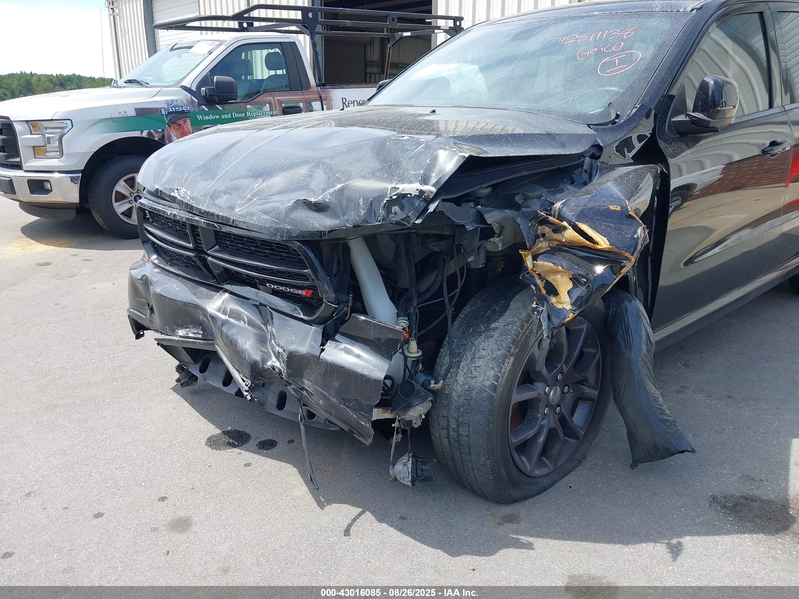 DODGE DURANGO image 6