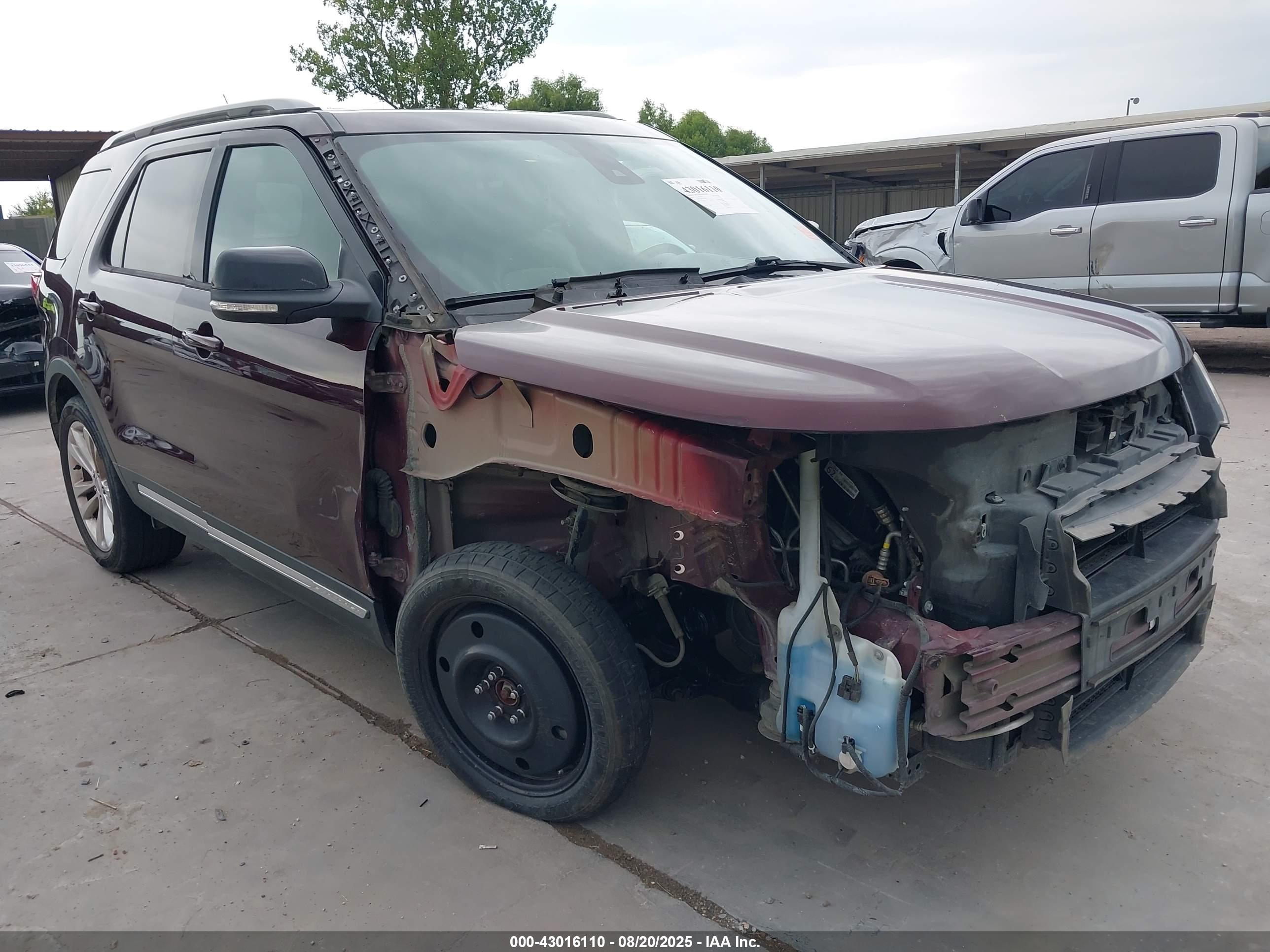 FORD EXPLORER image 6