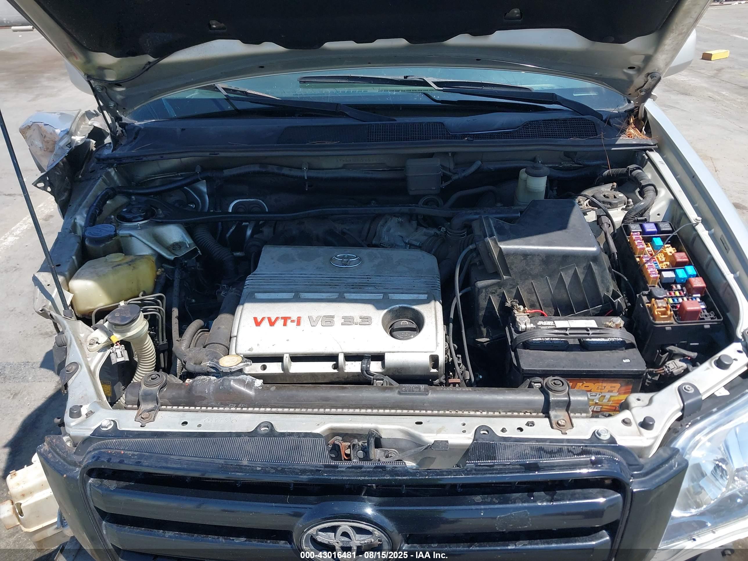 TOYOTA HIGHLANDER image 10