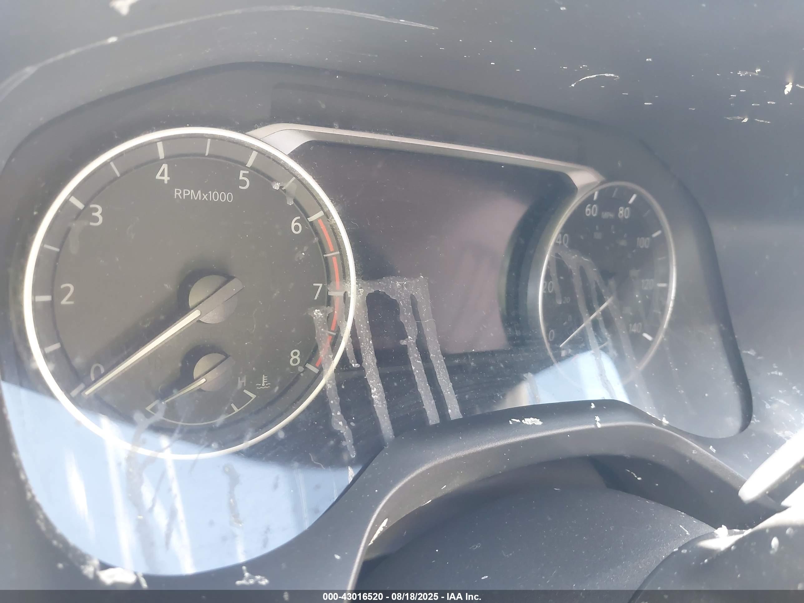 NISSAN ROGUE image 7