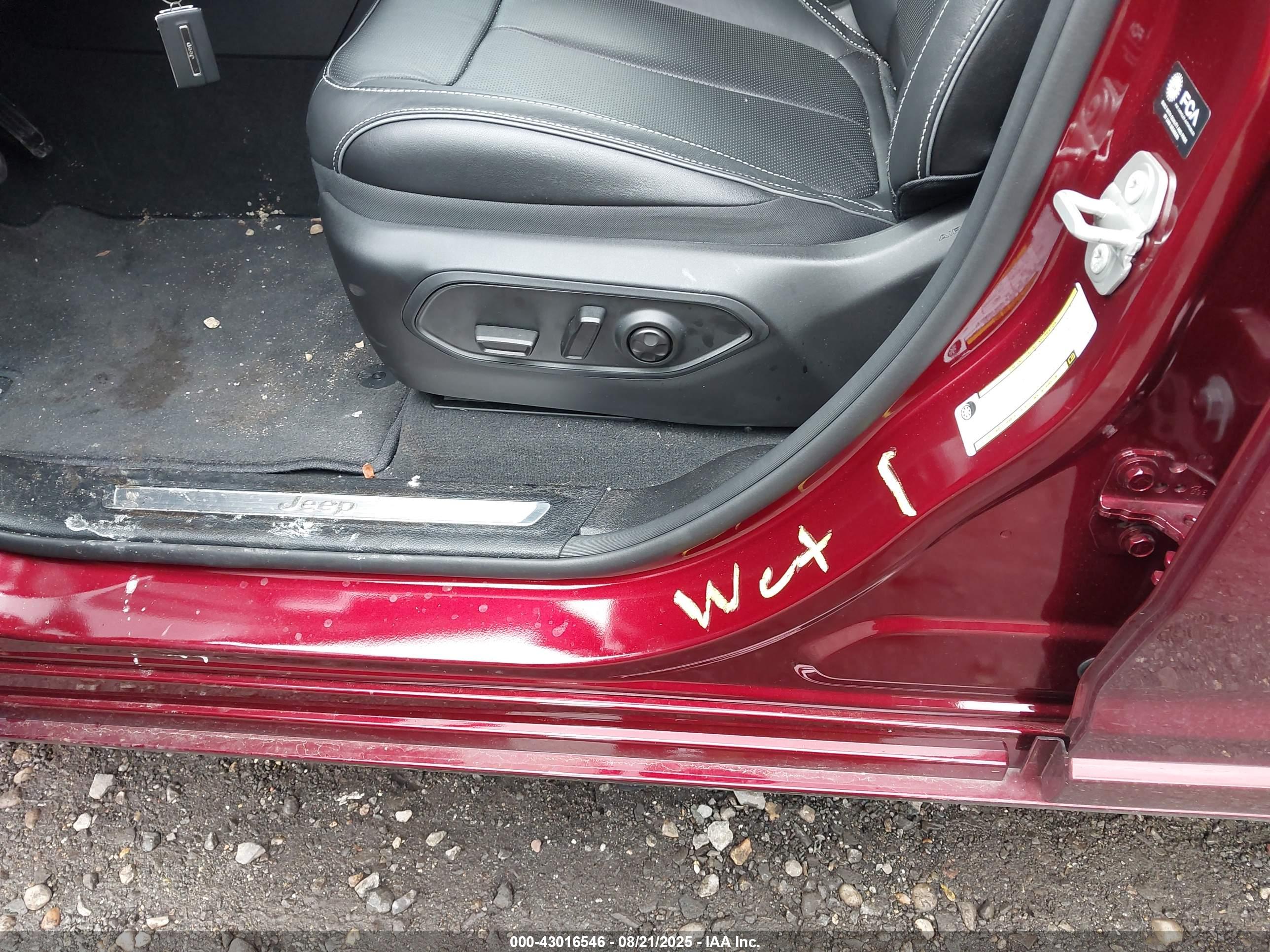 JEEP GRAND image 6